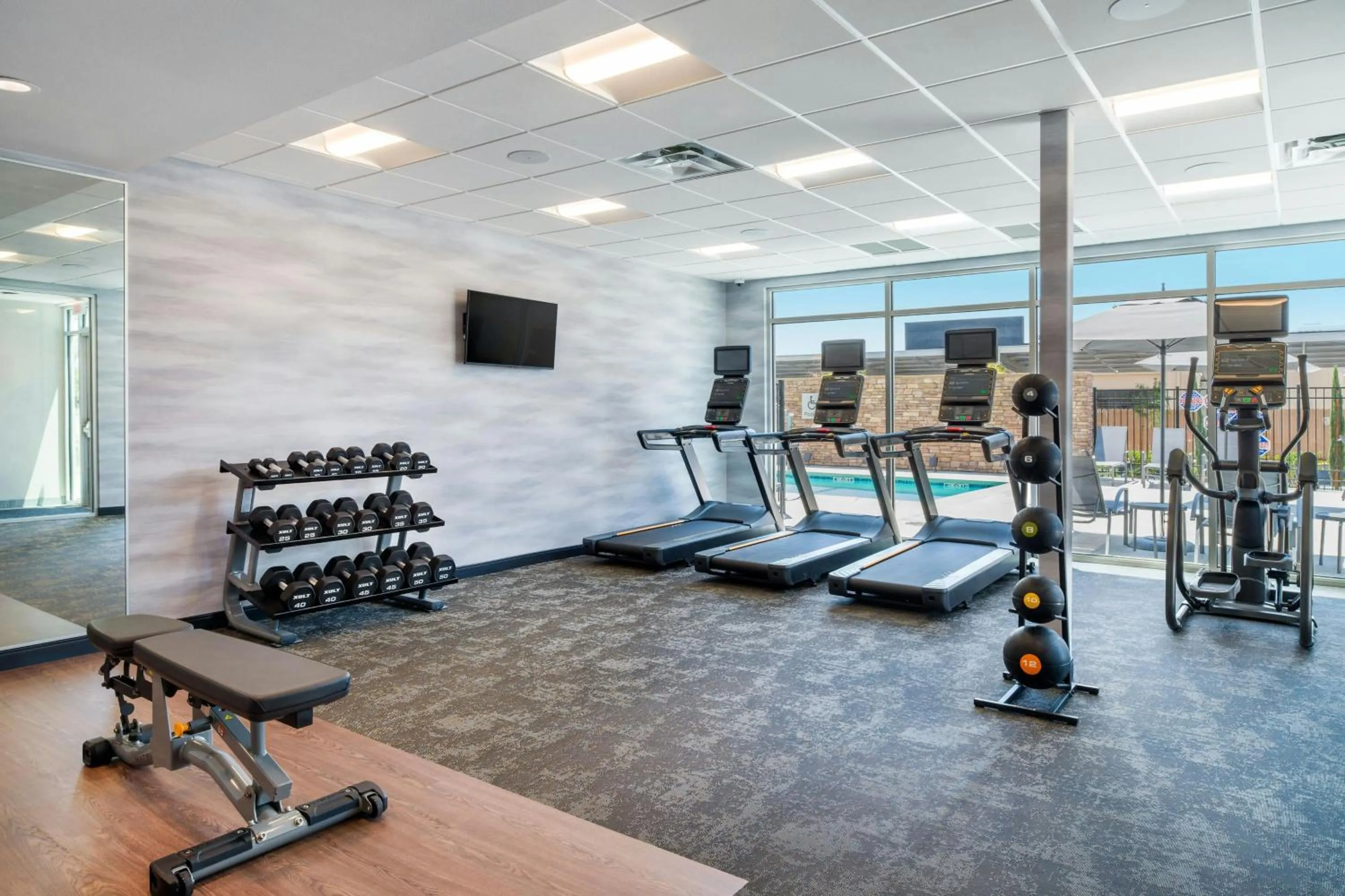 Fitness centre/facilities in Fairfield Inn & Suites Hanford