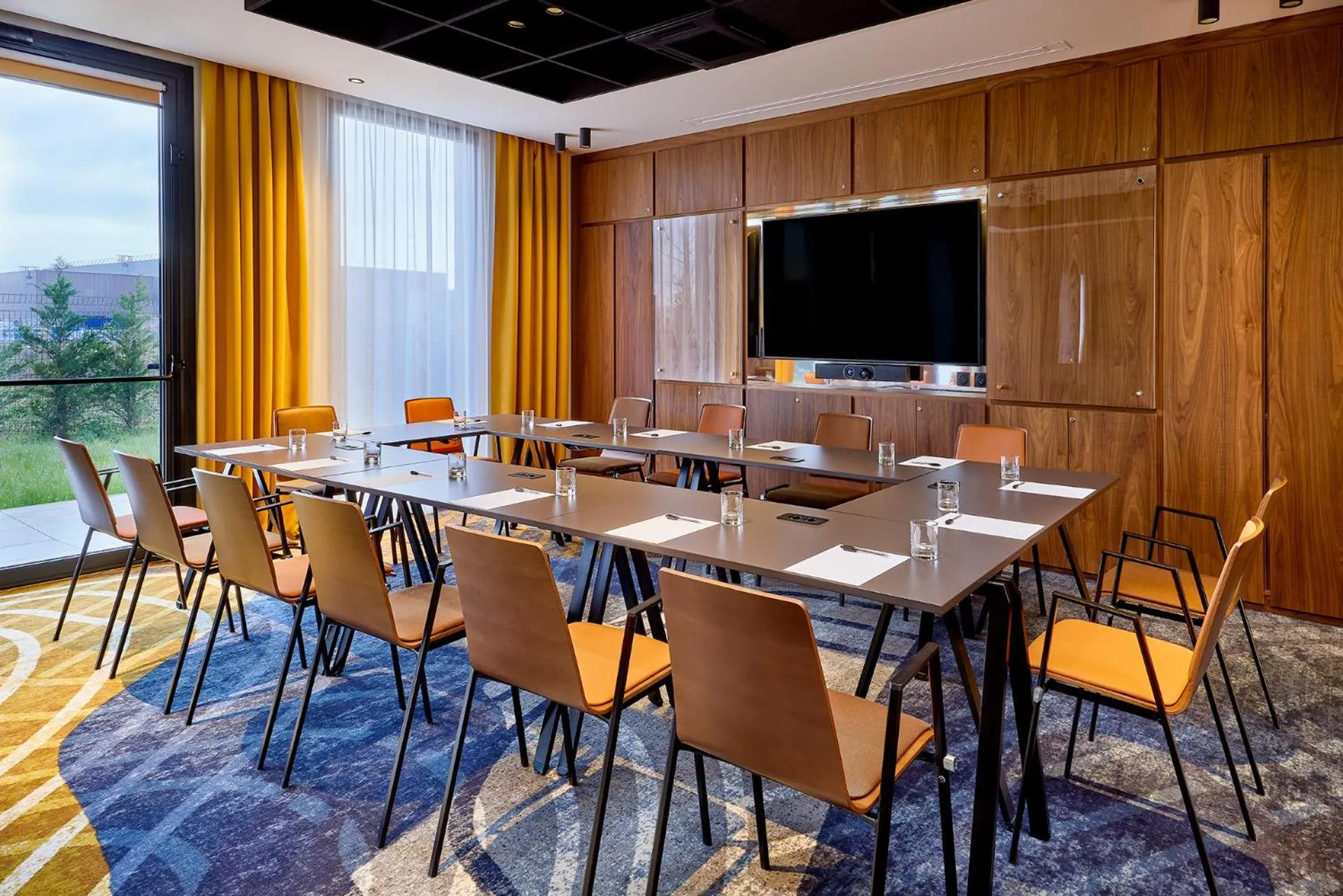 Meeting/conference room in Courtyard by Marriott Lyon Eurexpo Stadium