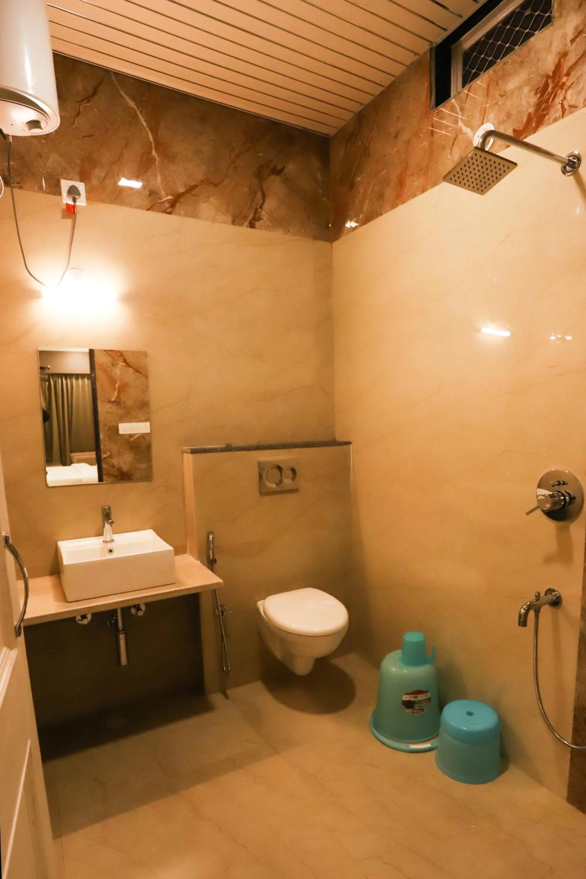 Triple Room in Hotel Indra Palace