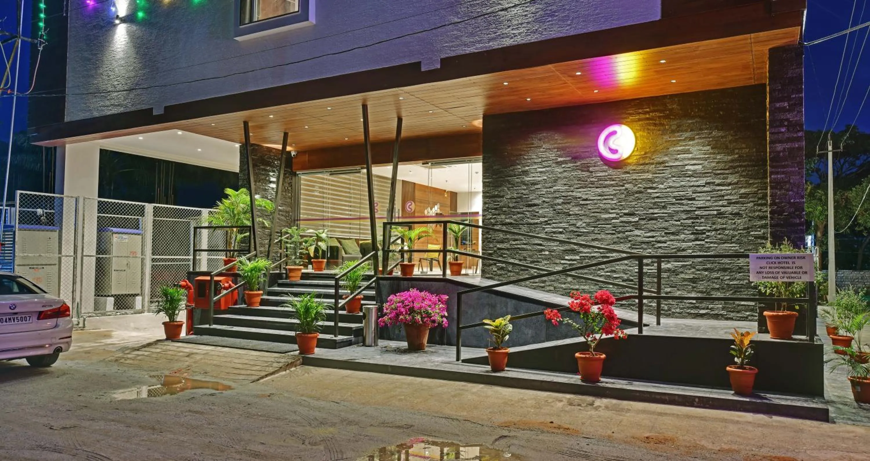 Facade/entrance in Click Hotel Vista-Kempegowda Airport