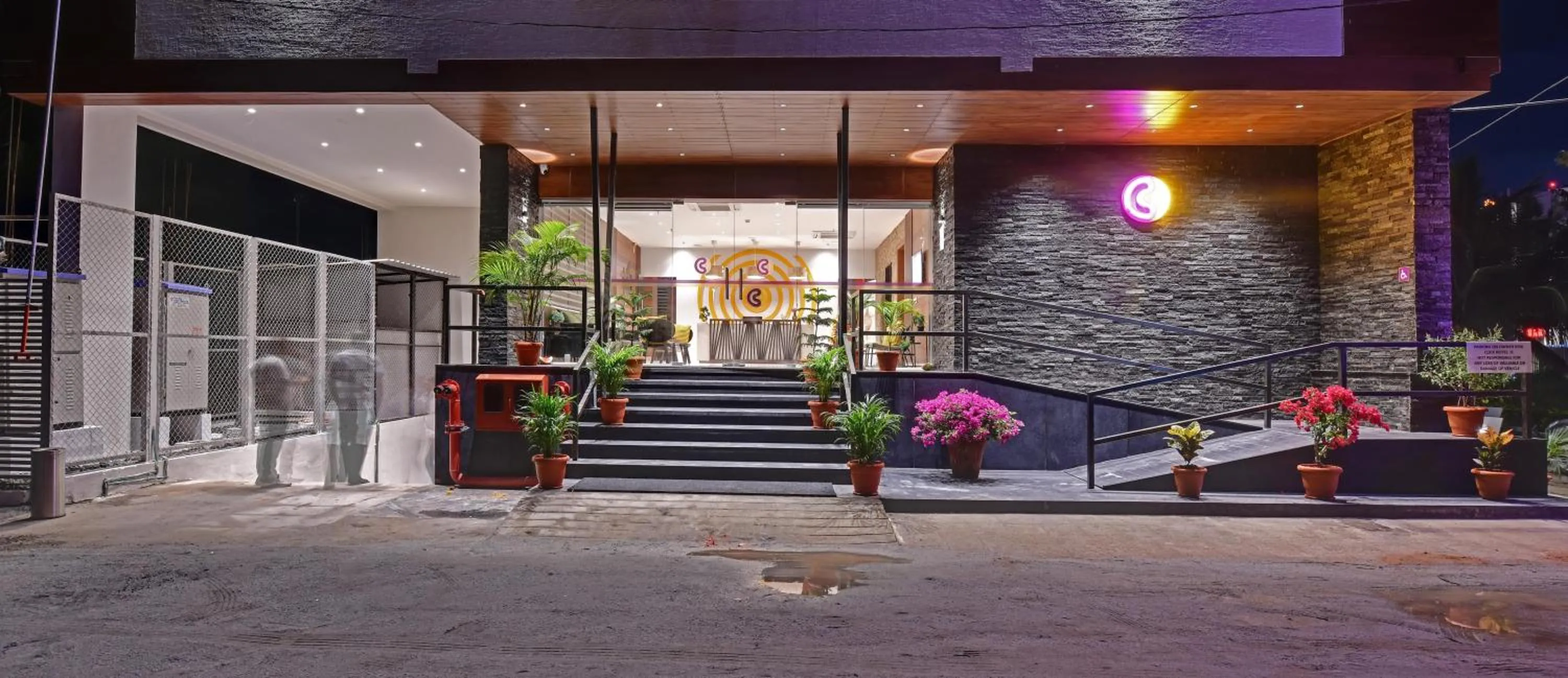 Parking in Click Hotel Vista-Kempegowda Airport