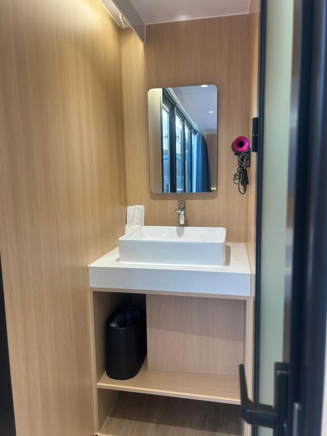 Bathroom in Space House Hotel Phuket