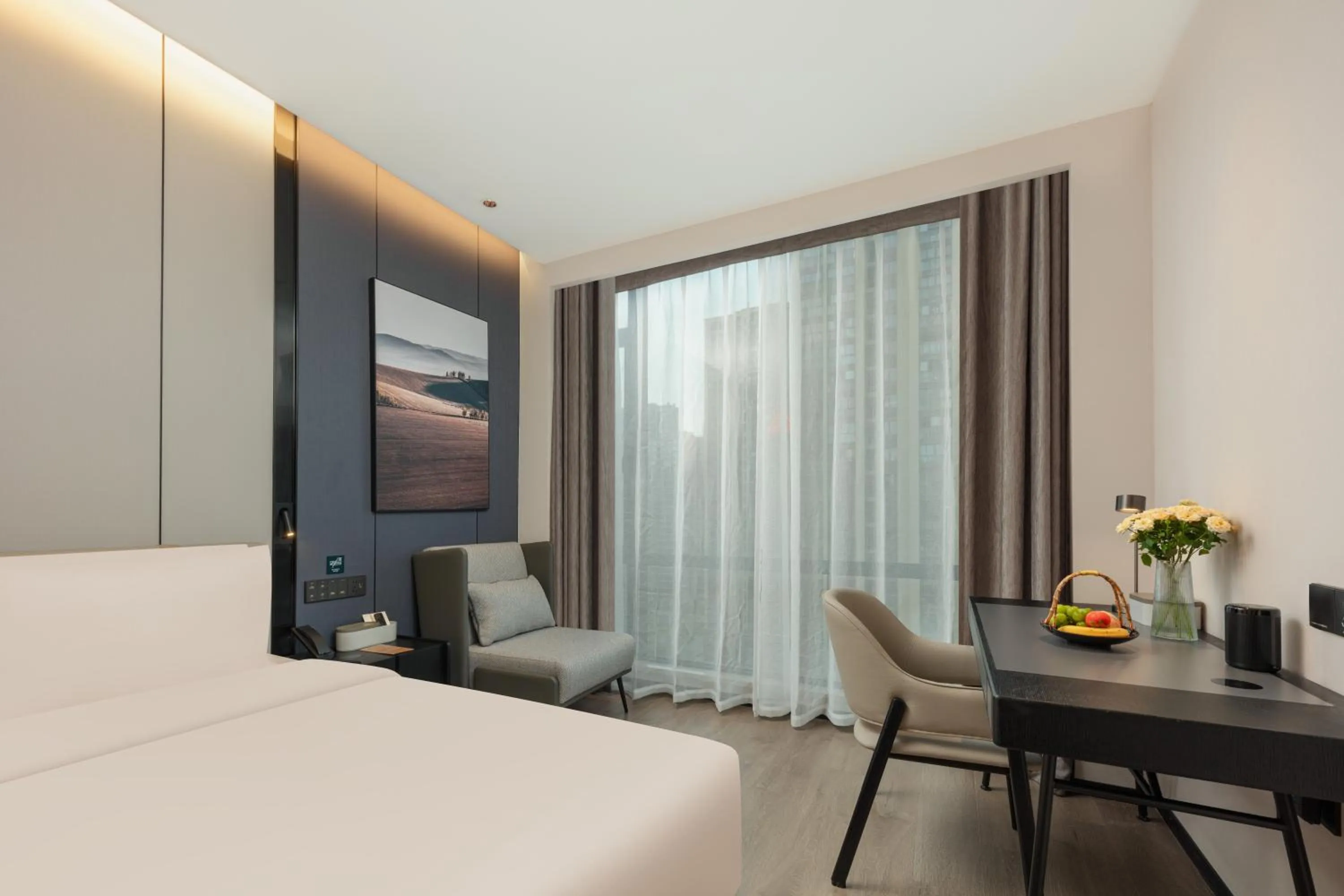 Bed in Atour Hotel Hangzhou Xiaoshan Kaiyuan Plaza