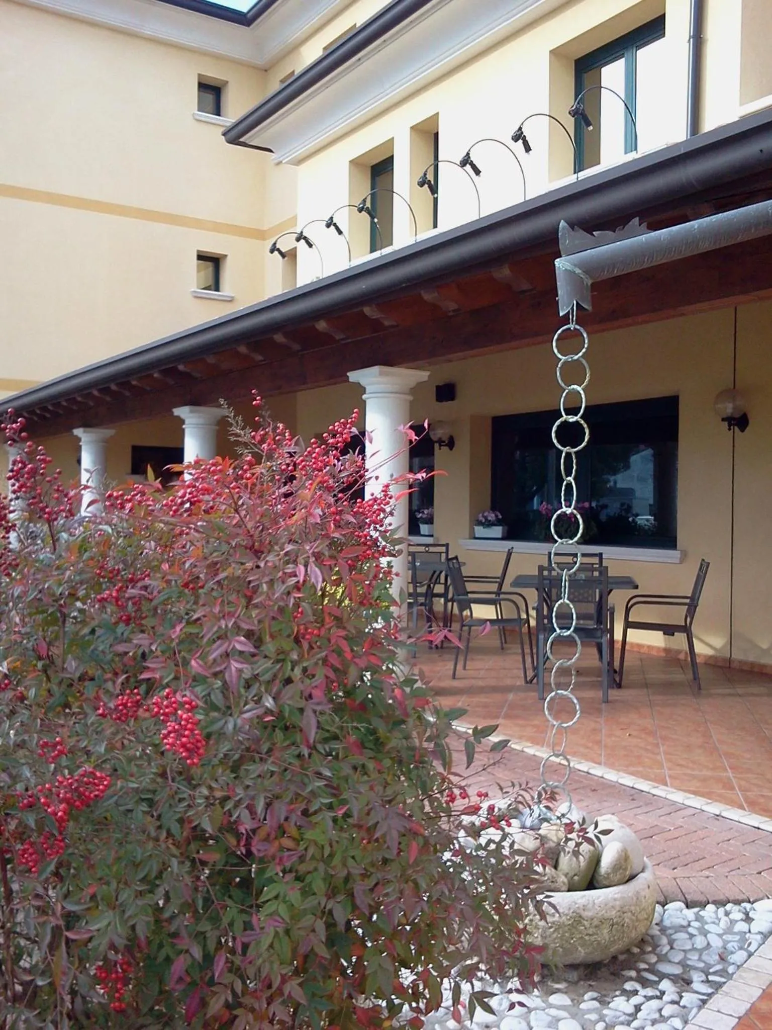 Facade/entrance in Albergo Al Portico