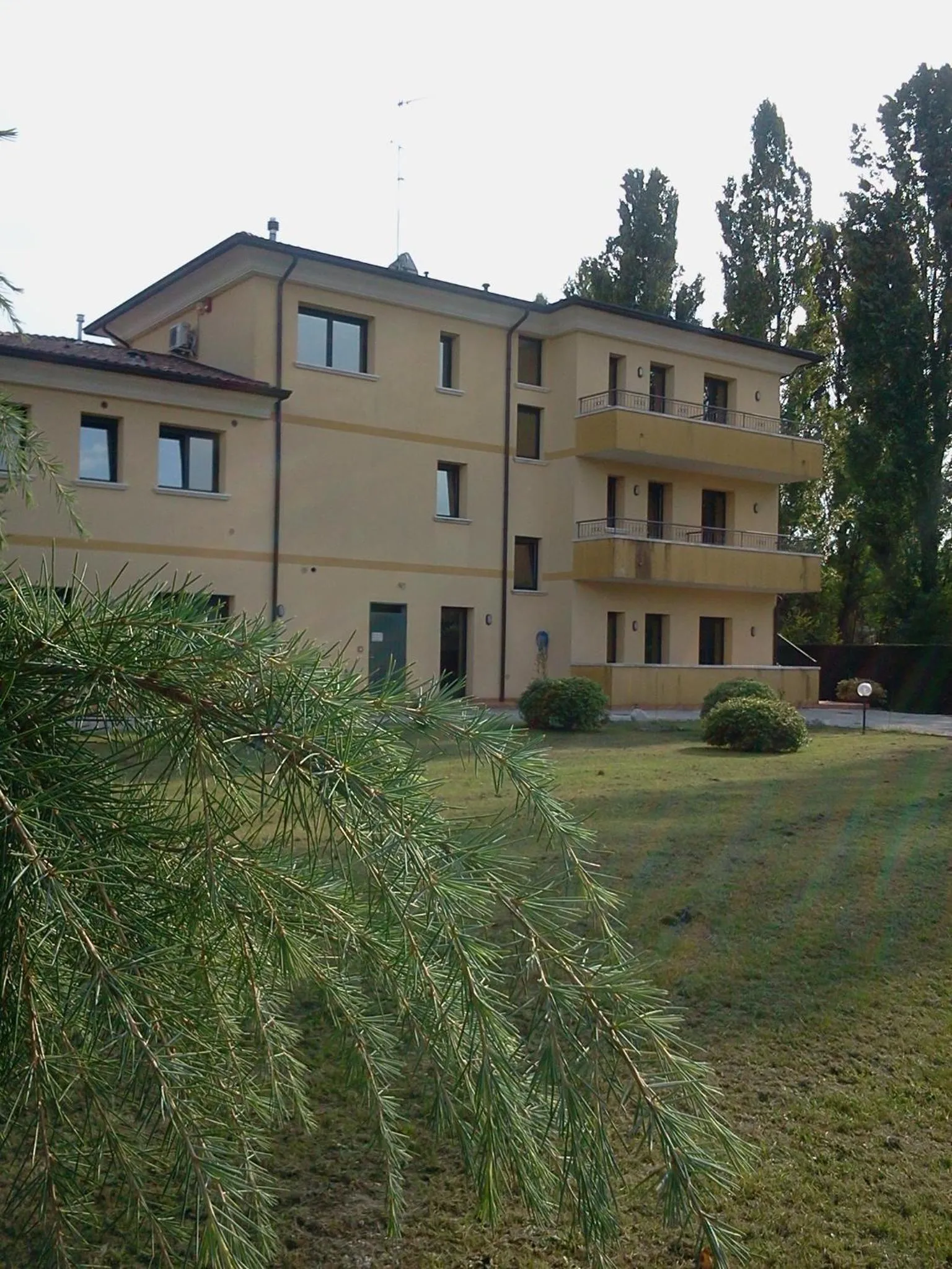 Property building in Albergo Al Portico