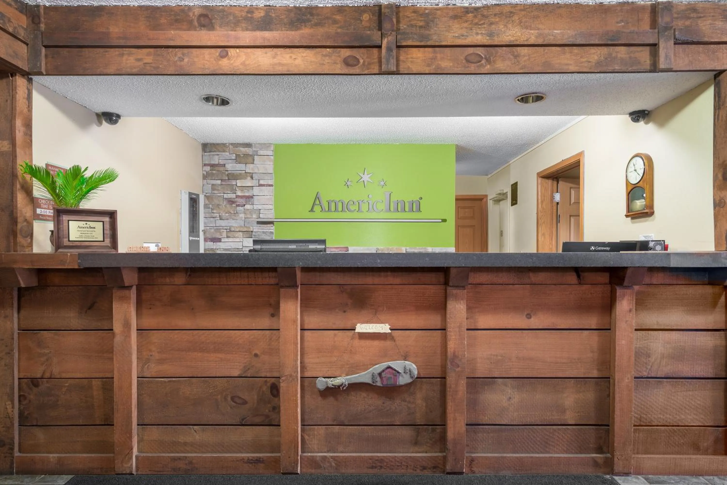 Lobby or reception in AmericInn by Wyndham Black River Falls I-94 on ATV Trail