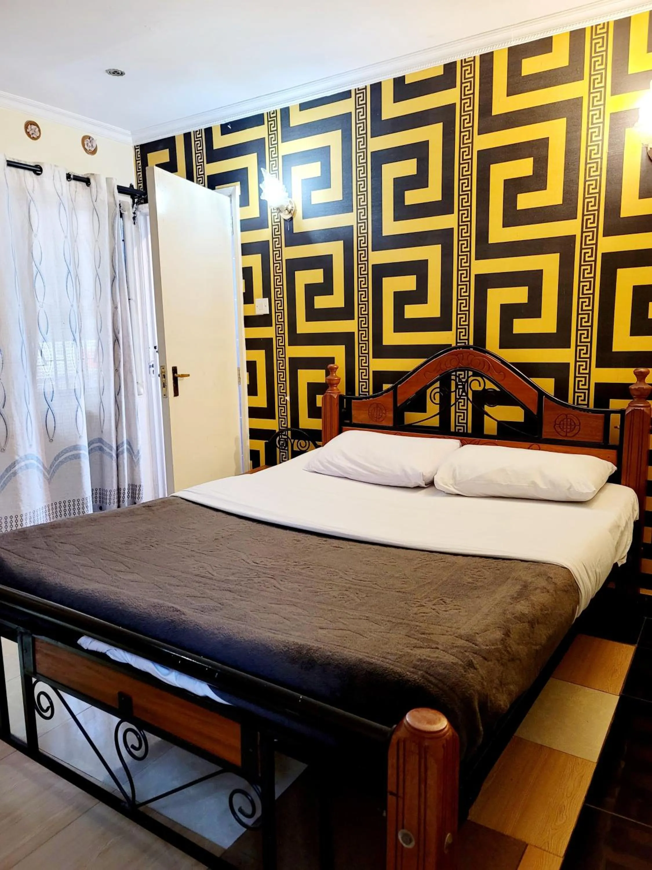 Bed in Nairobi Glory Palace Hotel