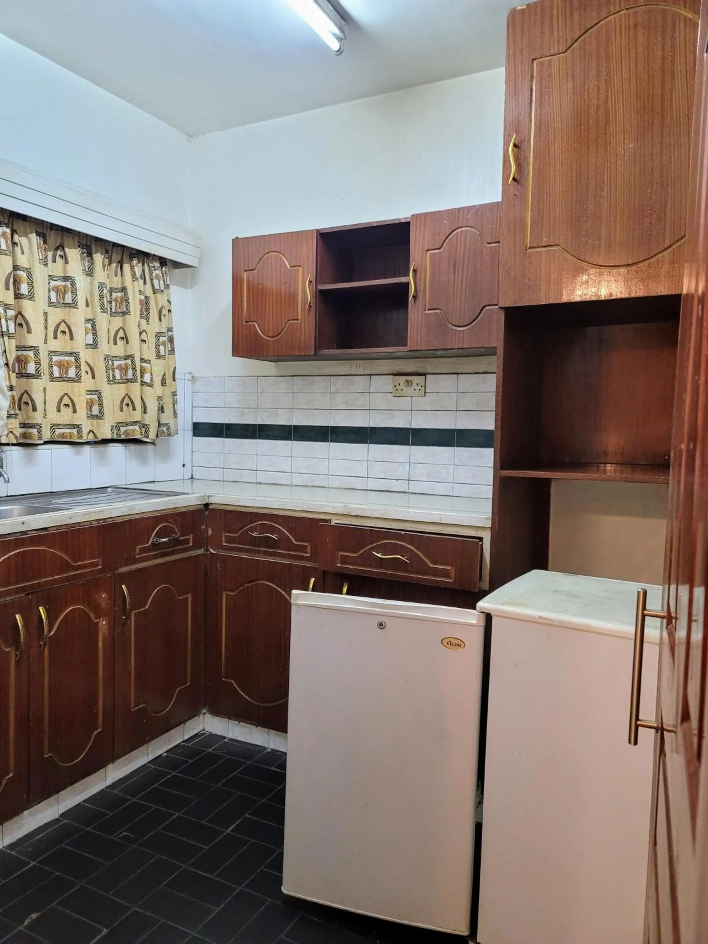 Kitchen or kitchenette in Nairobi Glory Palace Hotel