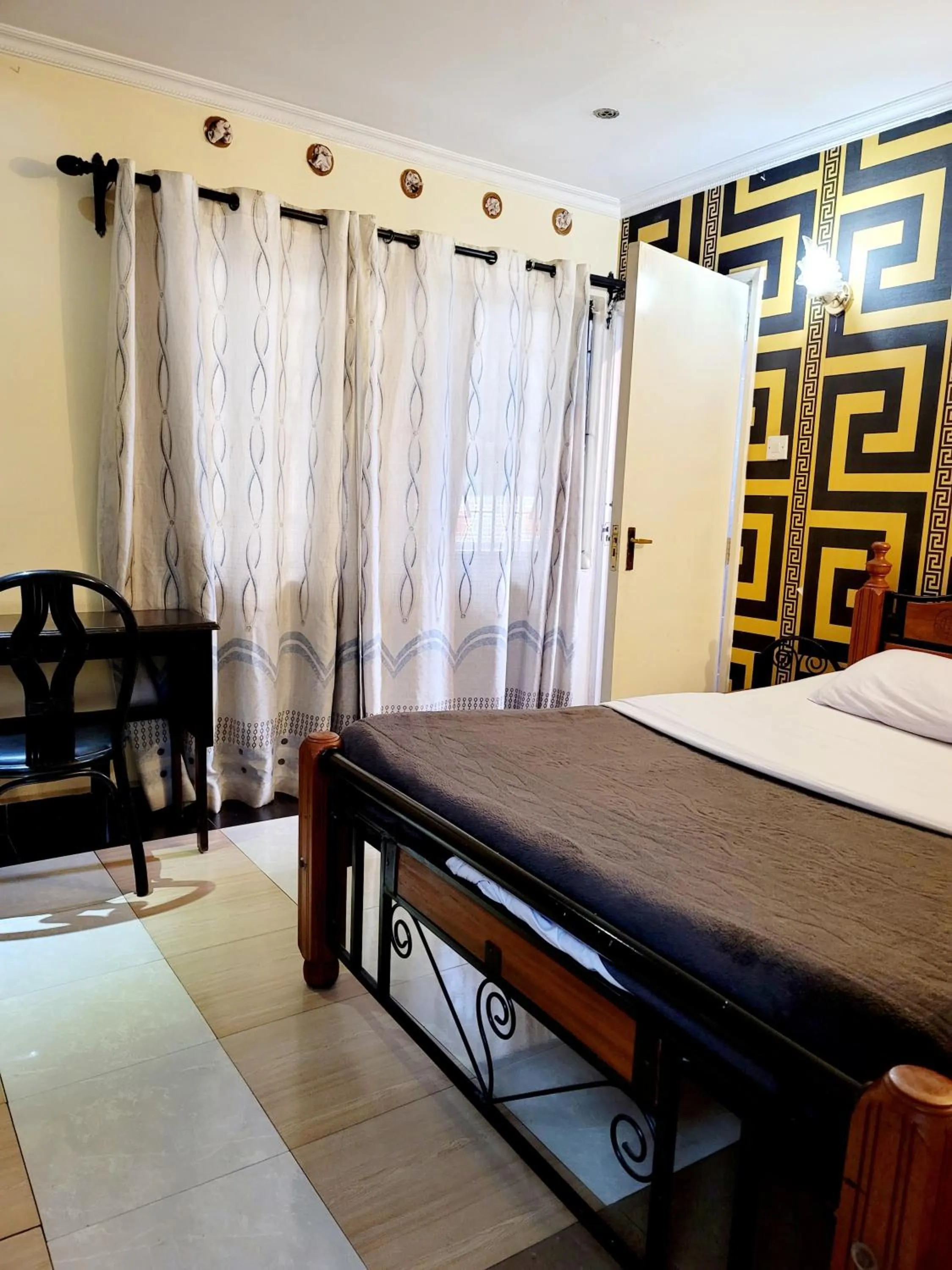 Bed in Nairobi Glory Palace Hotel