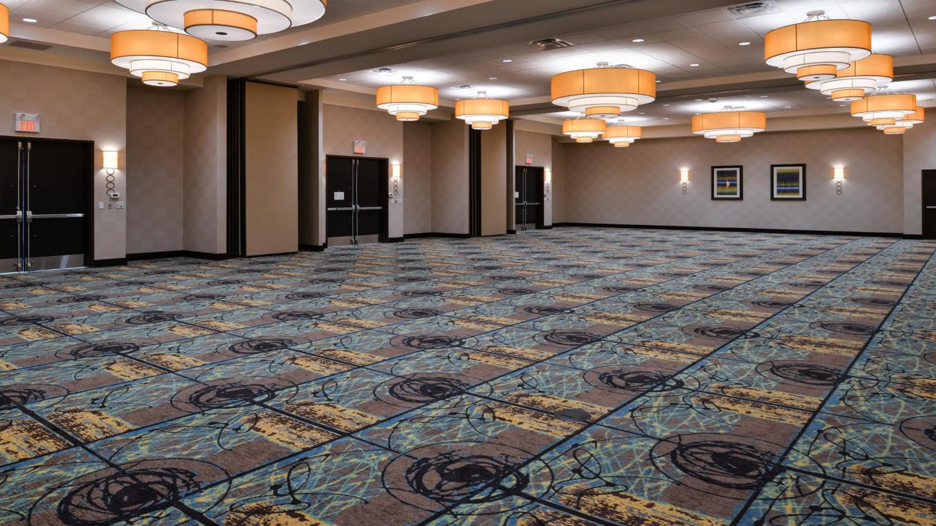 Meeting/conference room in Holiday Inn Hotel & Suites Edmonton Airport Conference Centre by IHG