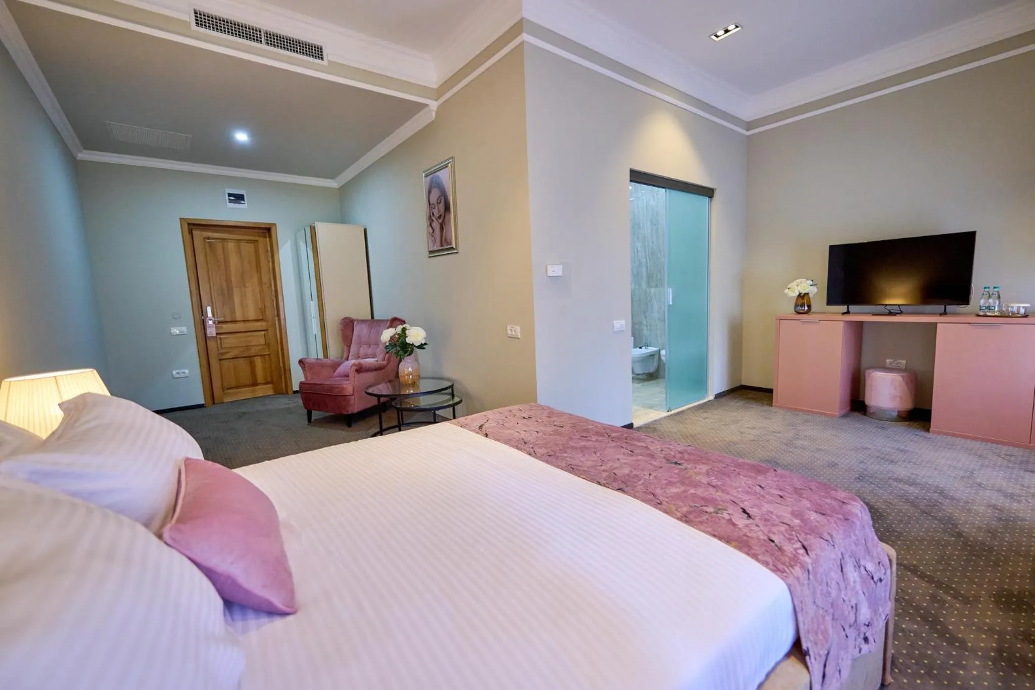 Bed in G Danube Boutique Hotel