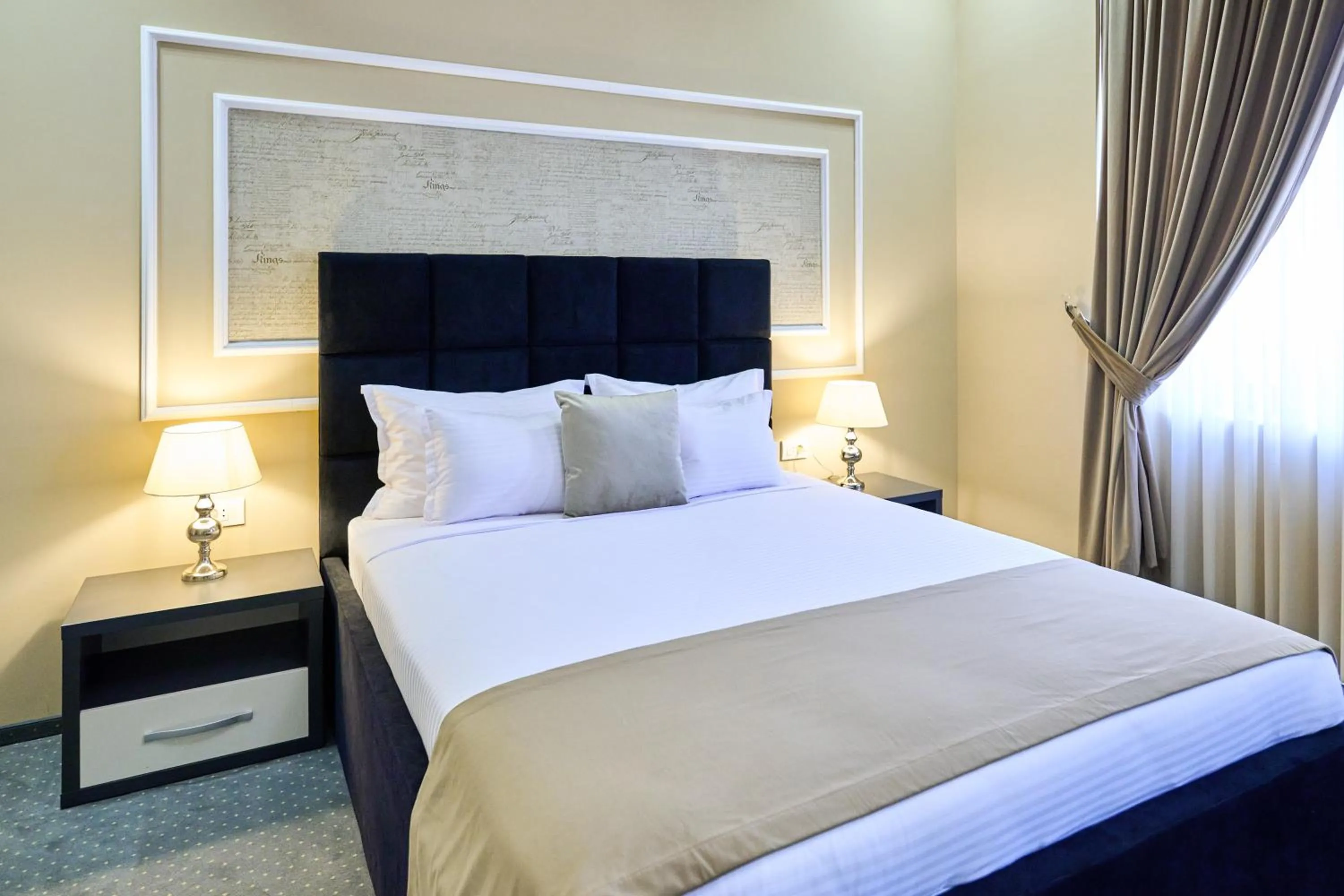 Photo of the whole room, Bed in G Danube Boutique Hotel