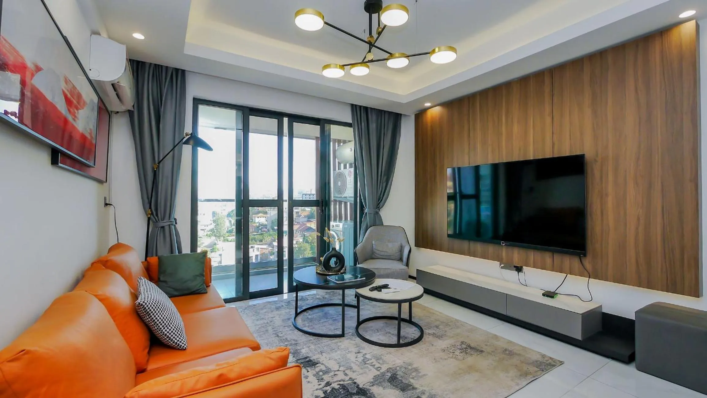 2-bedroom Apartment at Oasis Park