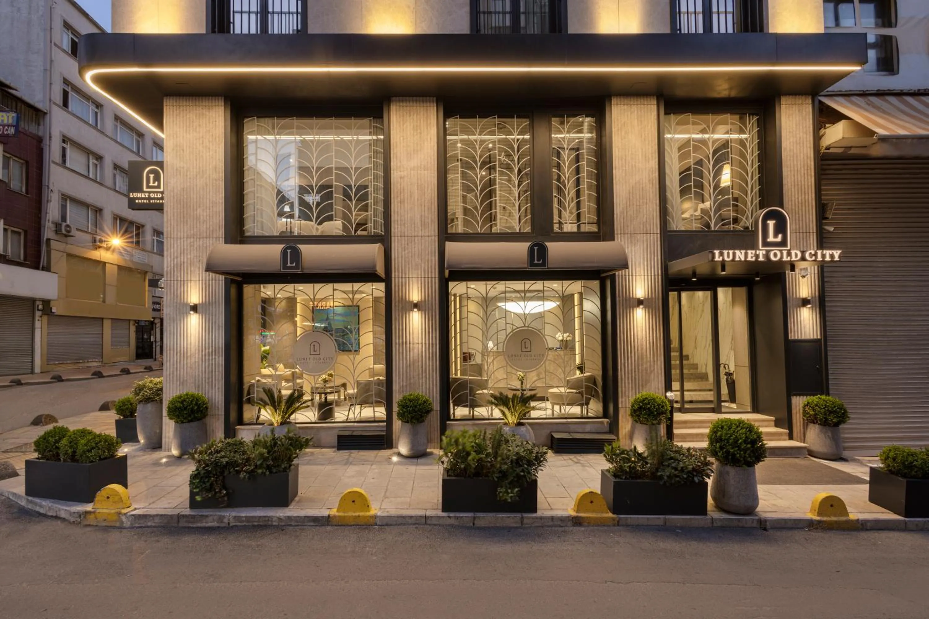 Property building in Lunet Old City Hotel