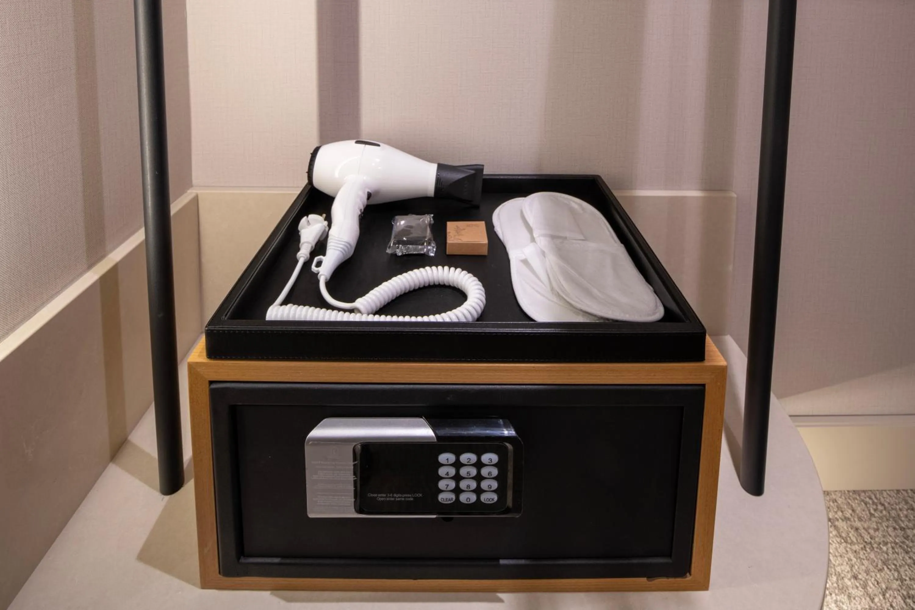 furniture in Lunet Old City Hotel