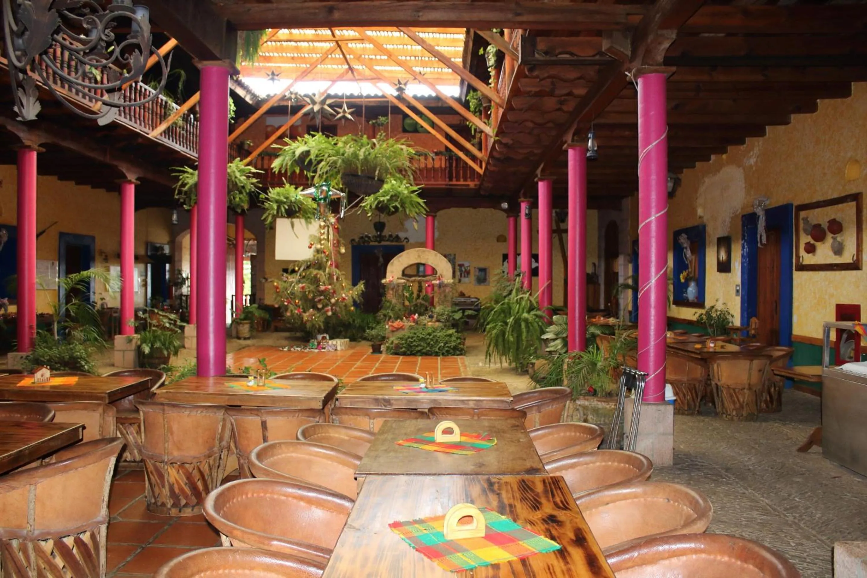 Restaurant/places to eat in La Vieja Casona Hotel