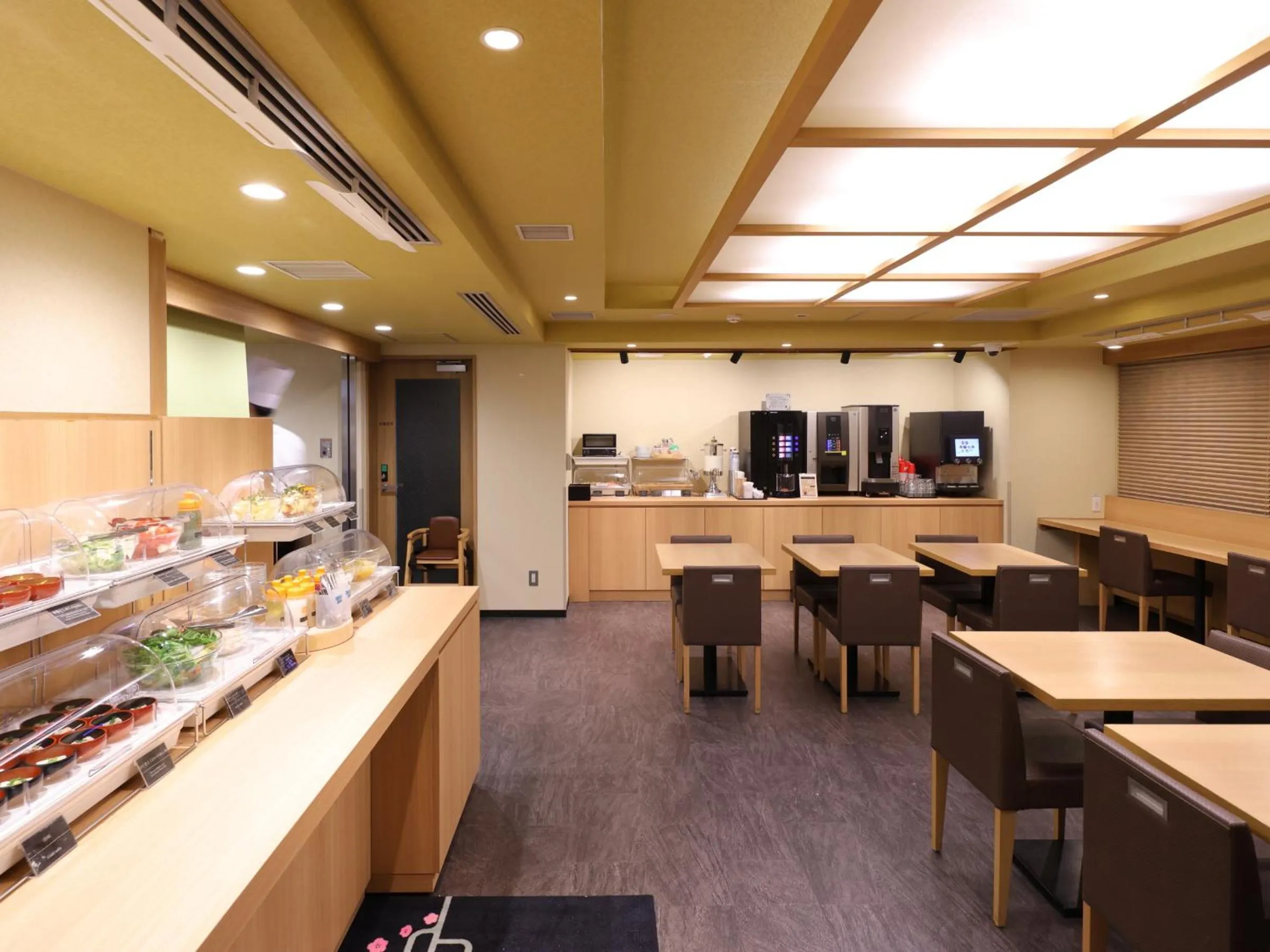 Restaurant/places to eat in Dormy Inn Ueno Okachimachi