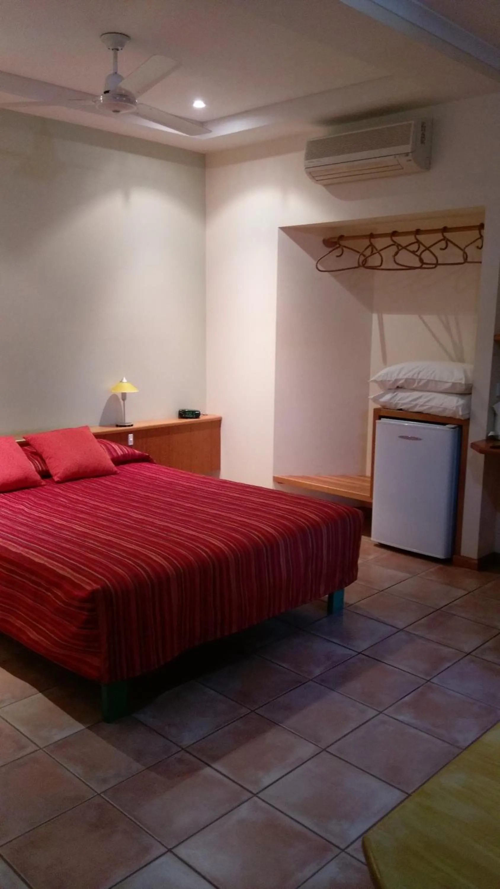 Bed in The Courthouse Bed & Breakfast