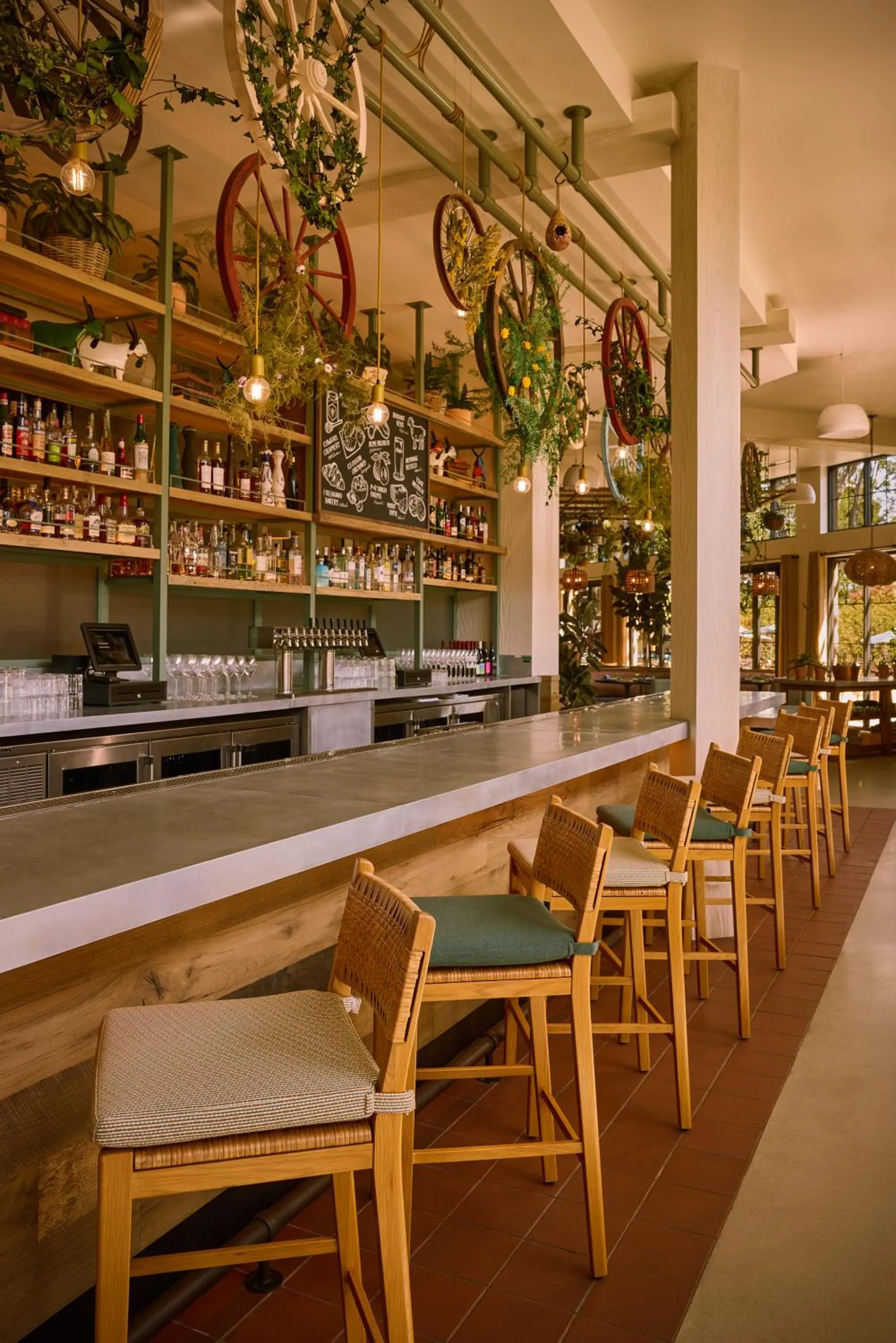 Restaurant/places to eat in Treehouse Hotel Silicon Valley