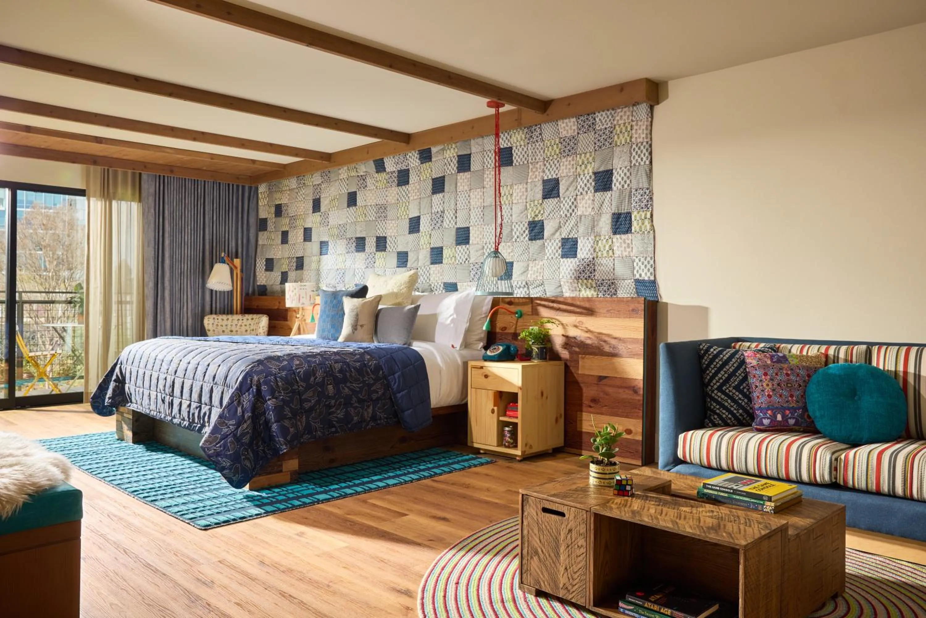 Bedroom, Bed in Treehouse Hotel Silicon Valley