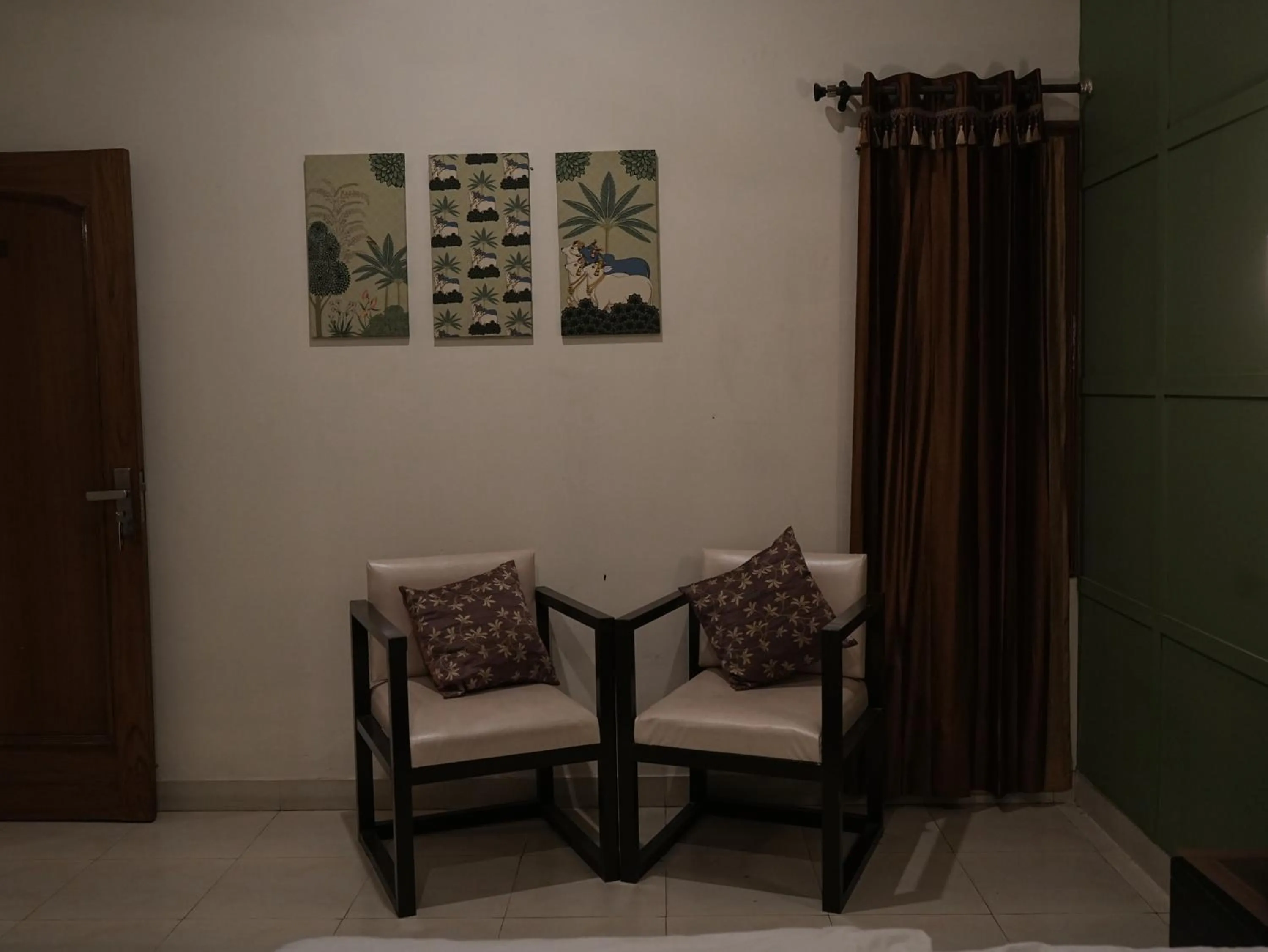 Seating area in Paradise Island