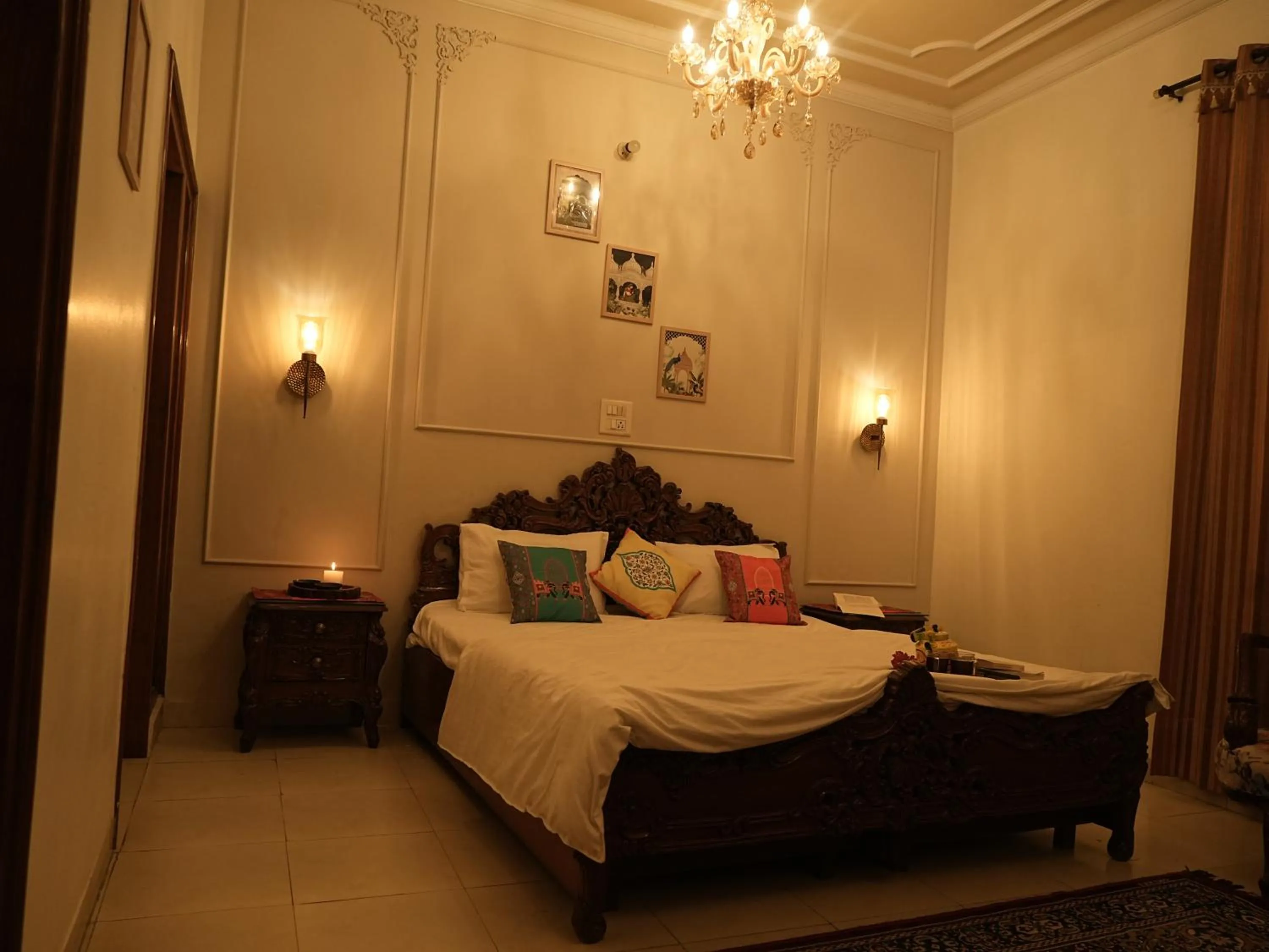 Bed in Paradise Island