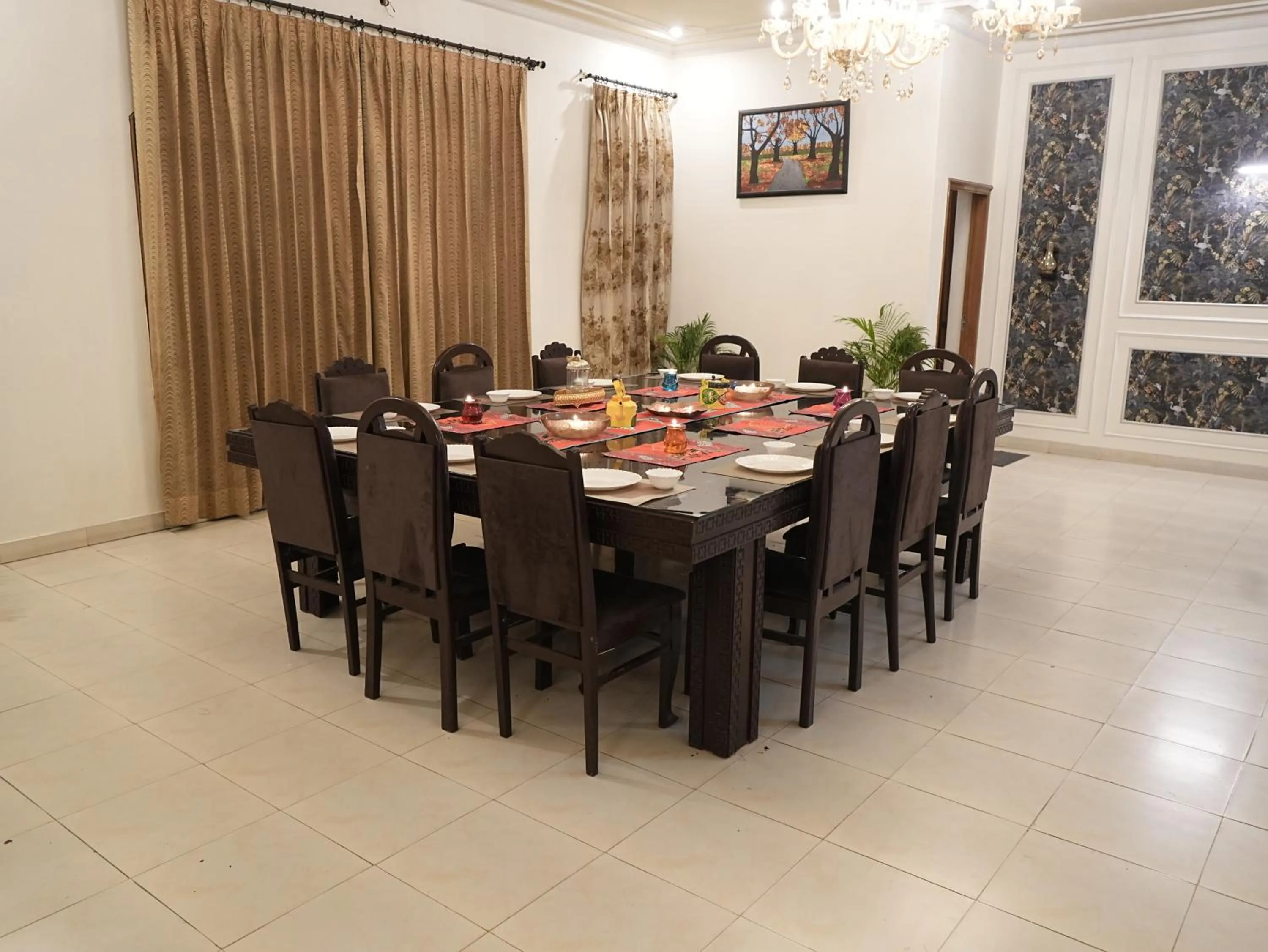 Dining area in Paradise Island