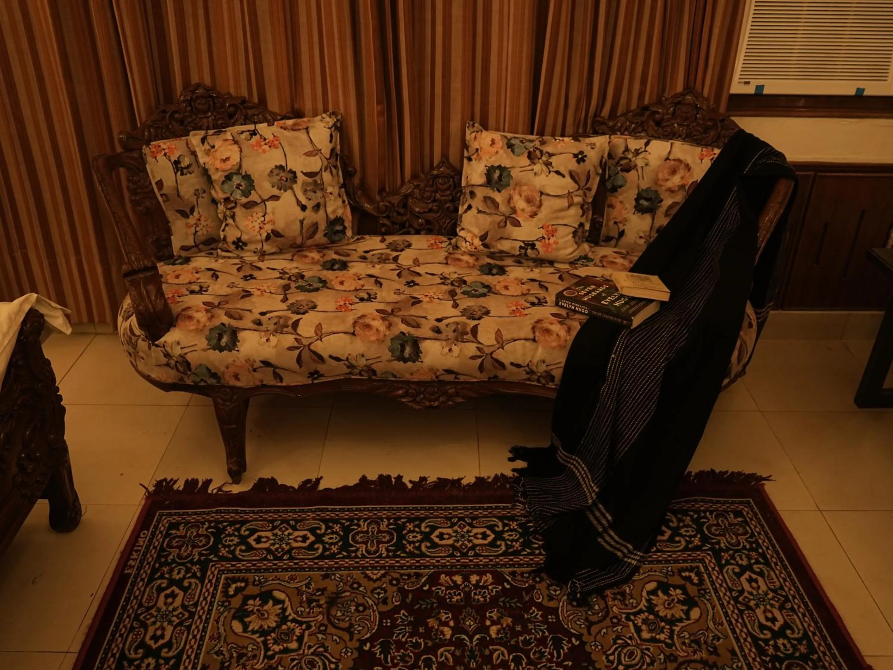 Seating area in Paradise Island
