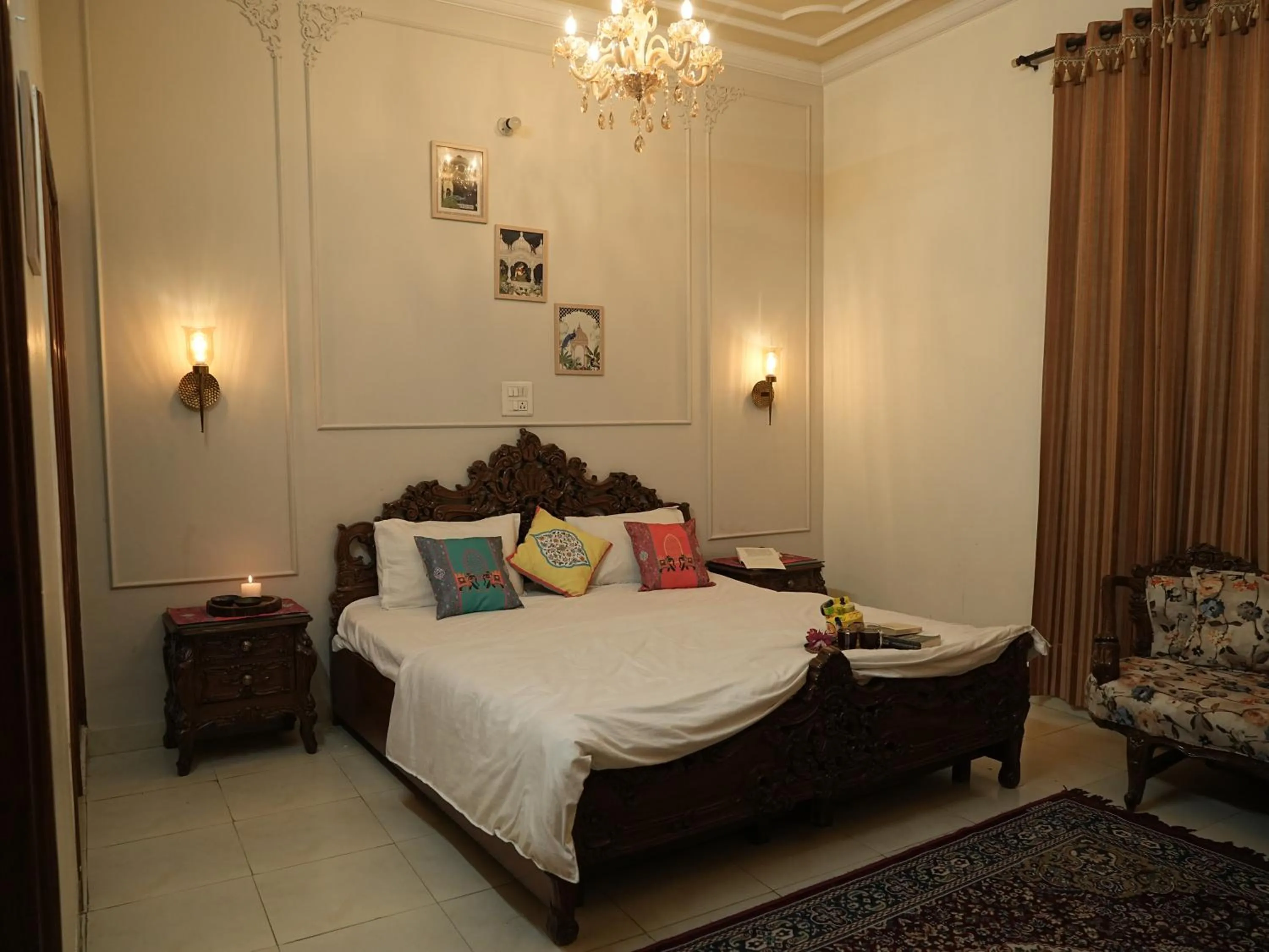 Bed in Paradise Island