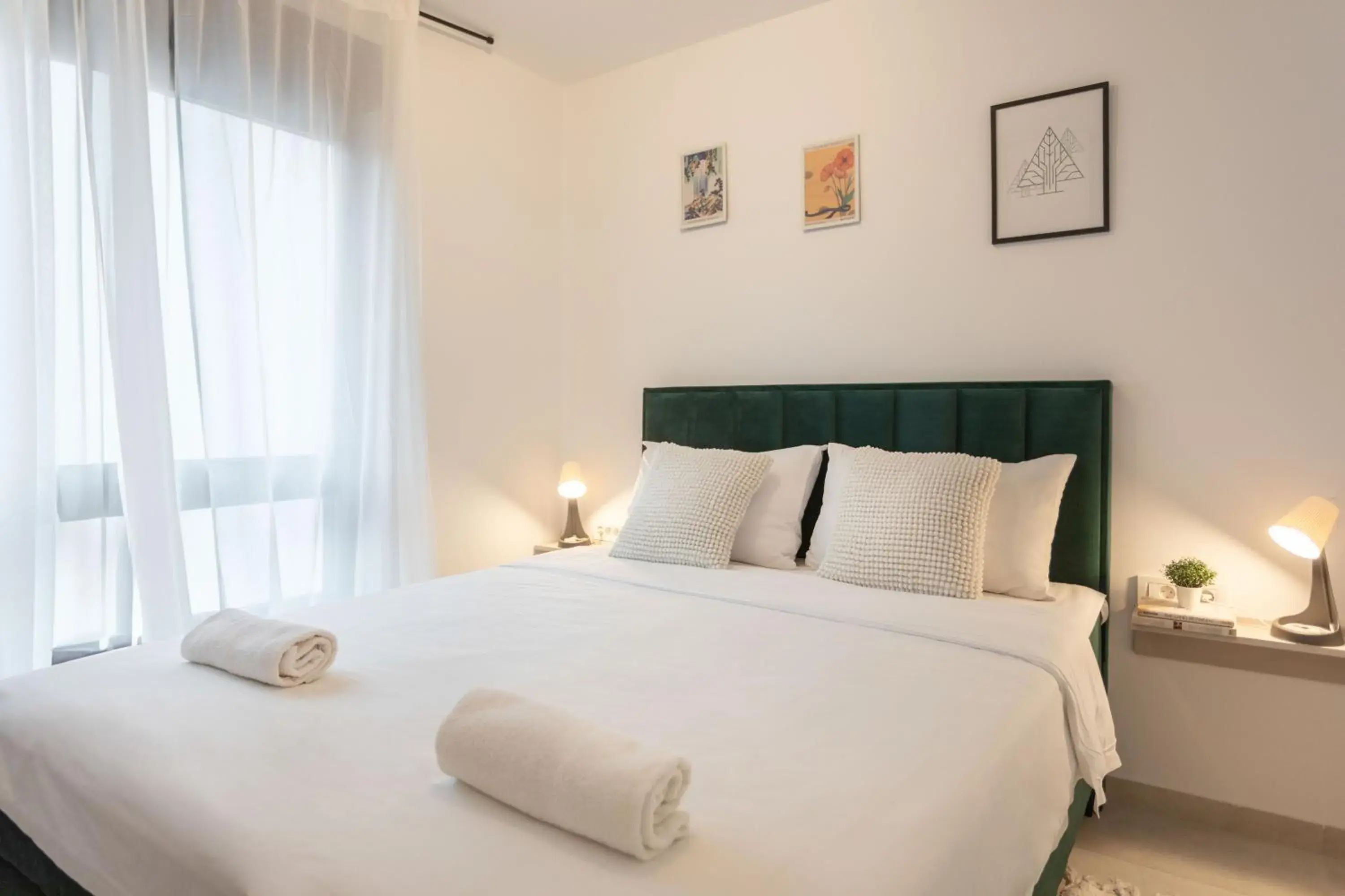 Modern City Residences - Free Private Parking Modern City Residences - Free Private Parking