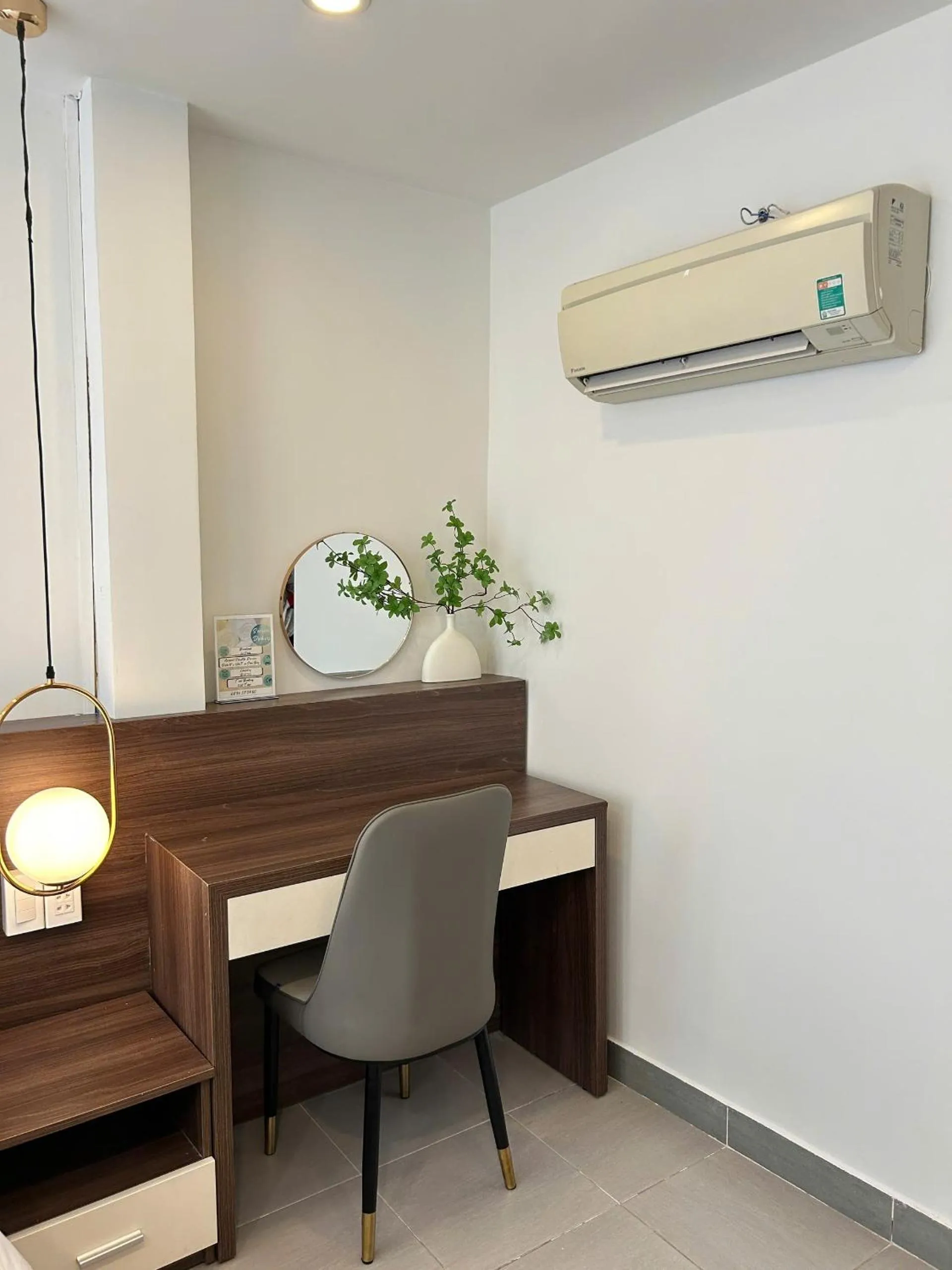 air conditioner in Galaxy Boutique Sai Gon Central Hotel