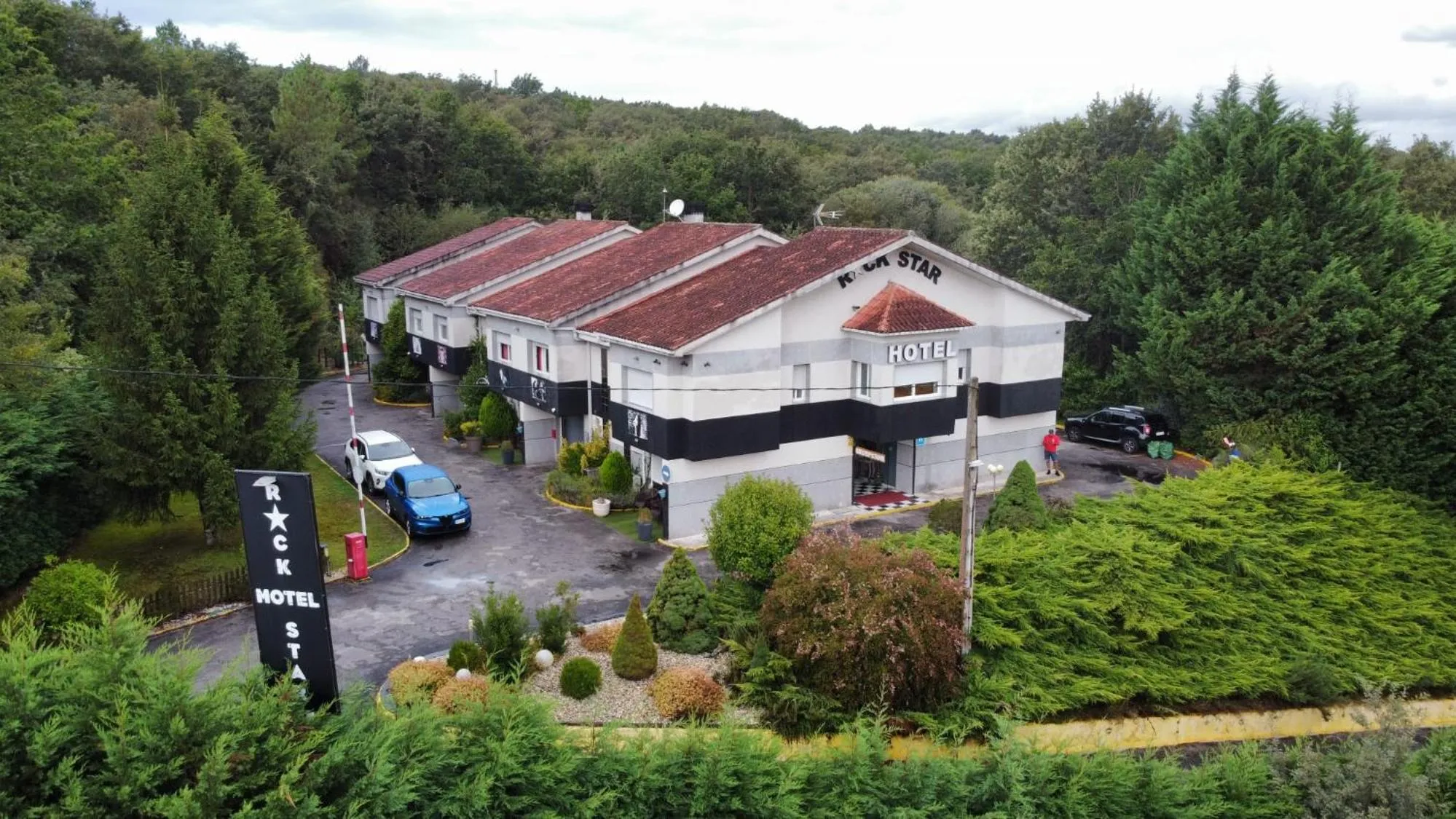 Facade/entrance in Hotel Rock Star