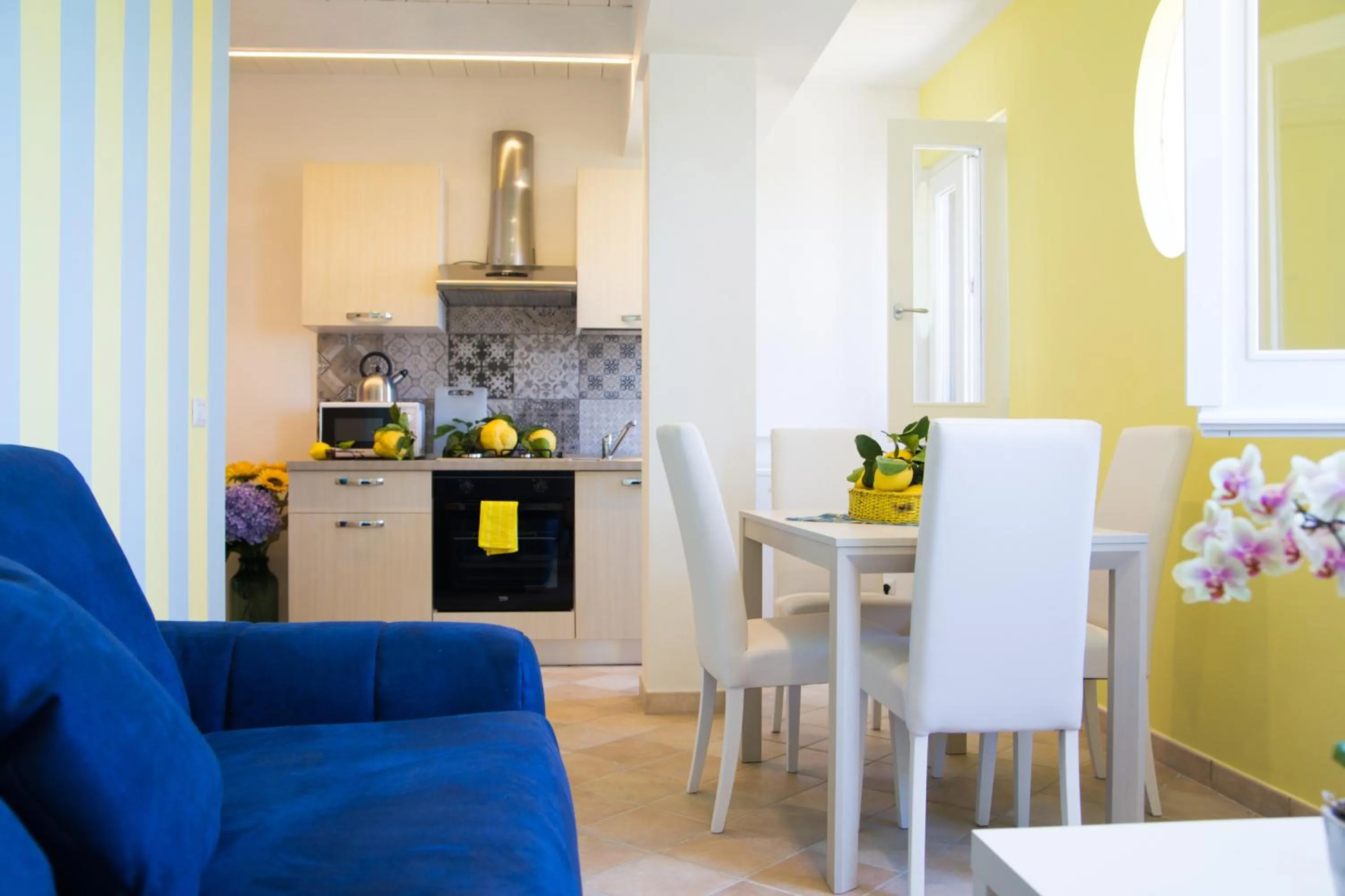 Living room in Lemon Flats Sorrento
