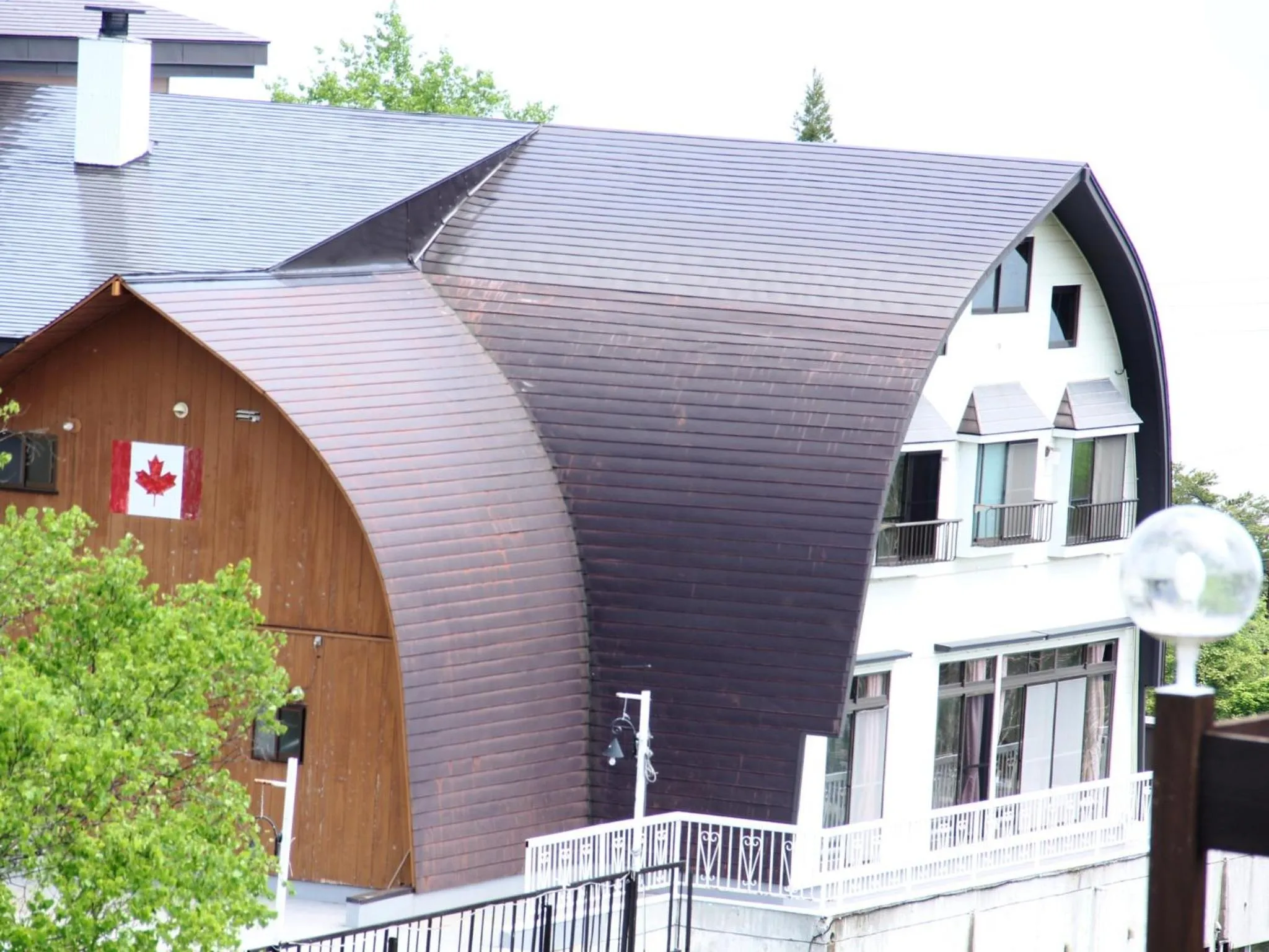 Facade/entrance in Marchen House Madarao