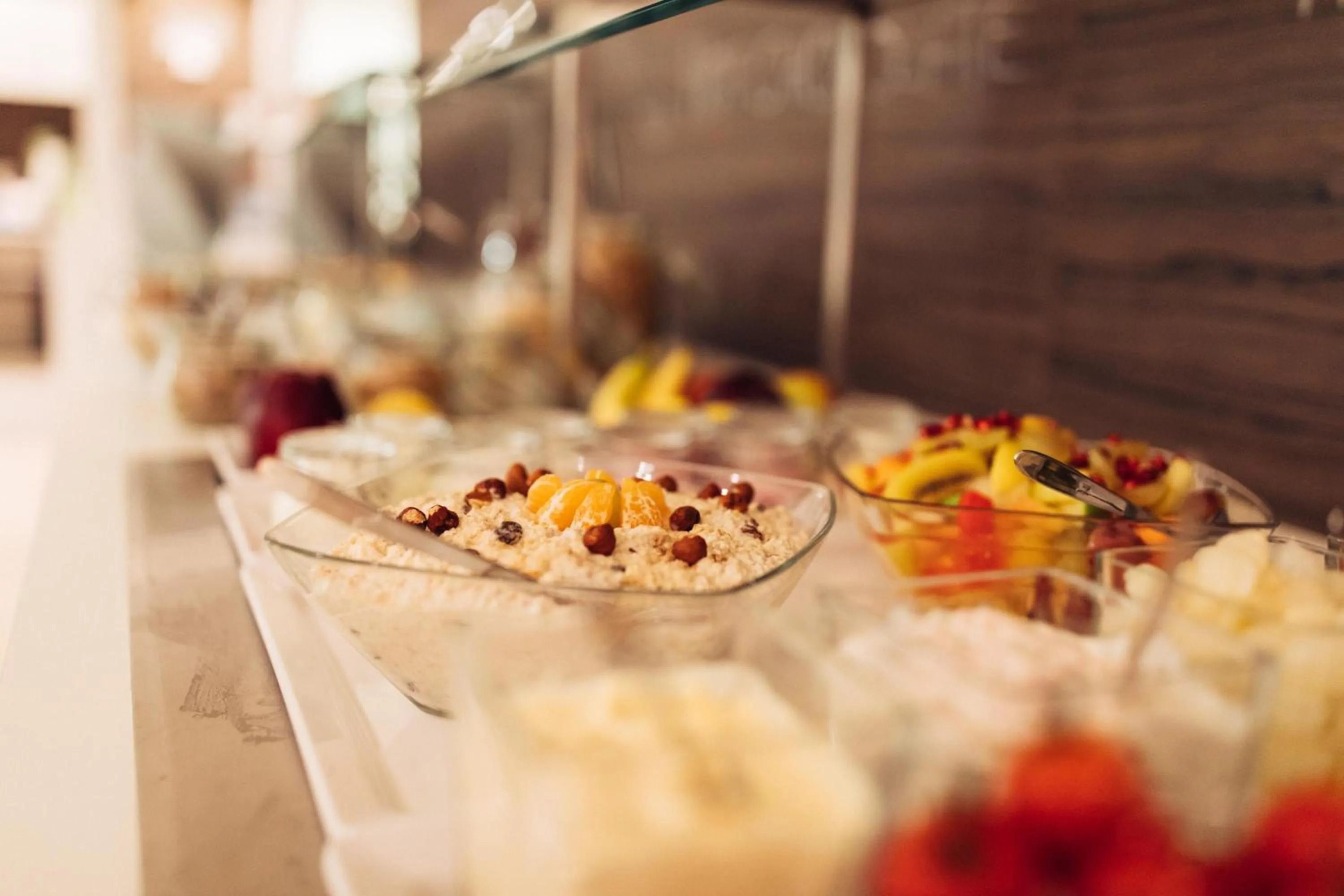 Restaurant/places to eat in harry's home München hotel & apartments