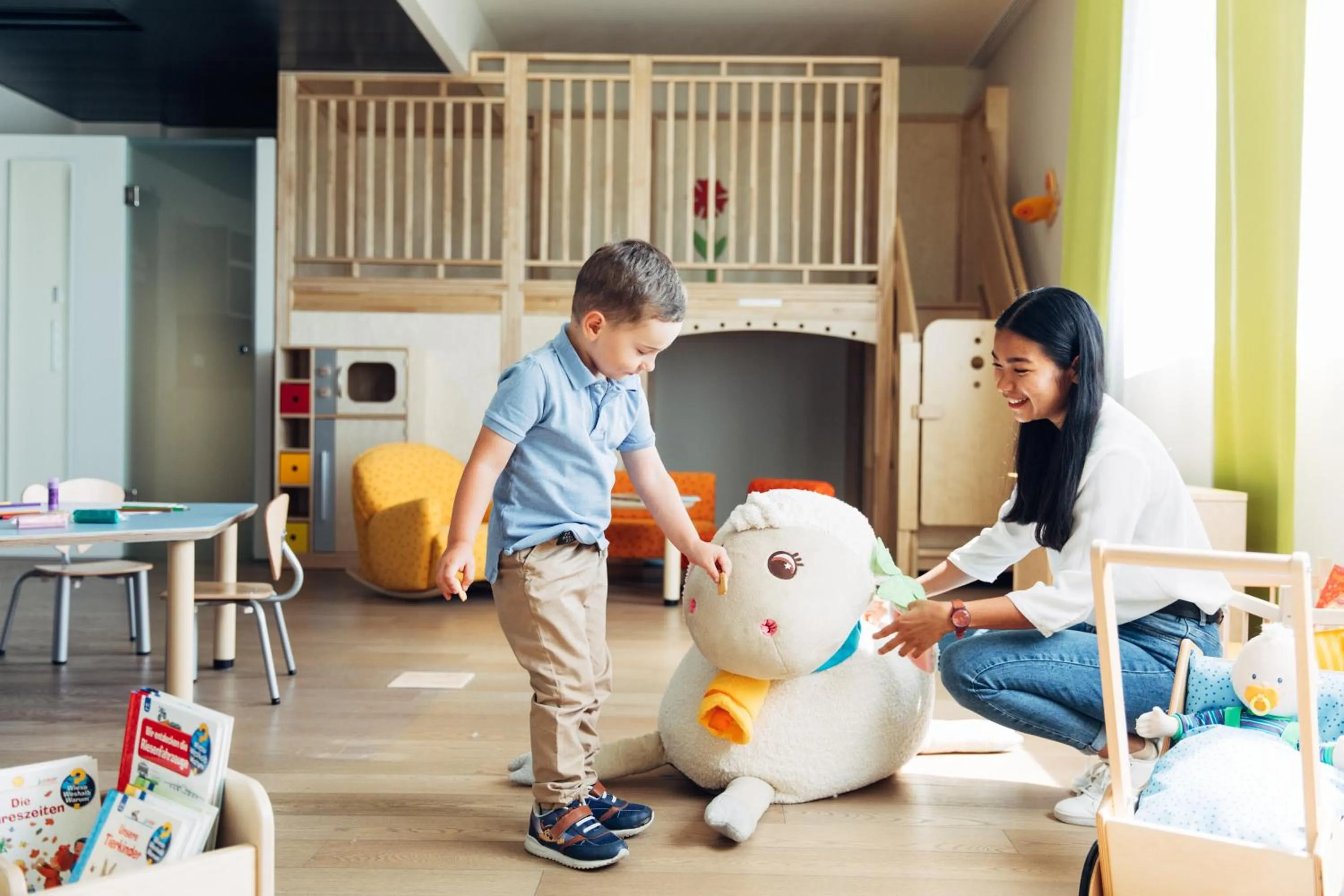 Family in harry's home München hotel & apartments