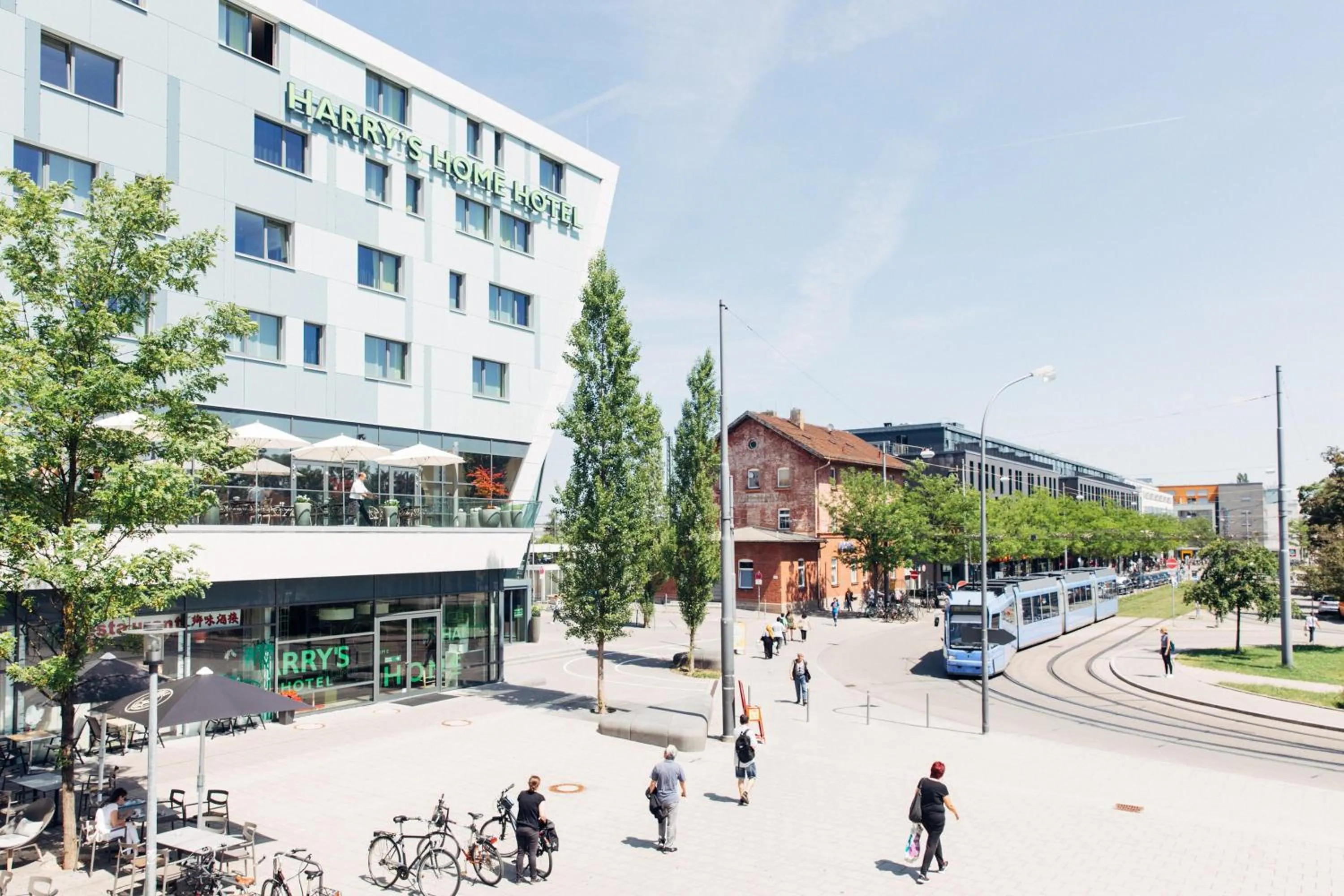 Property building in harry's home München hotel & apartments