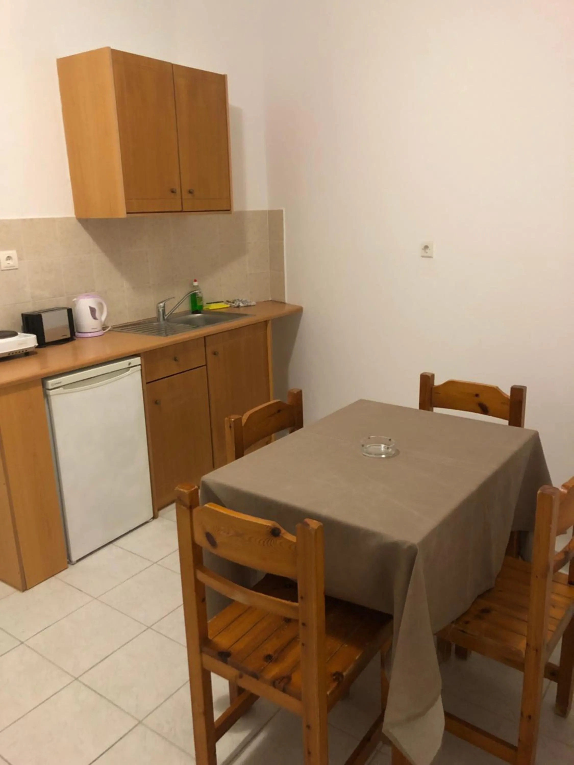 Kitchen or kitchenette in Anthoulis Studios