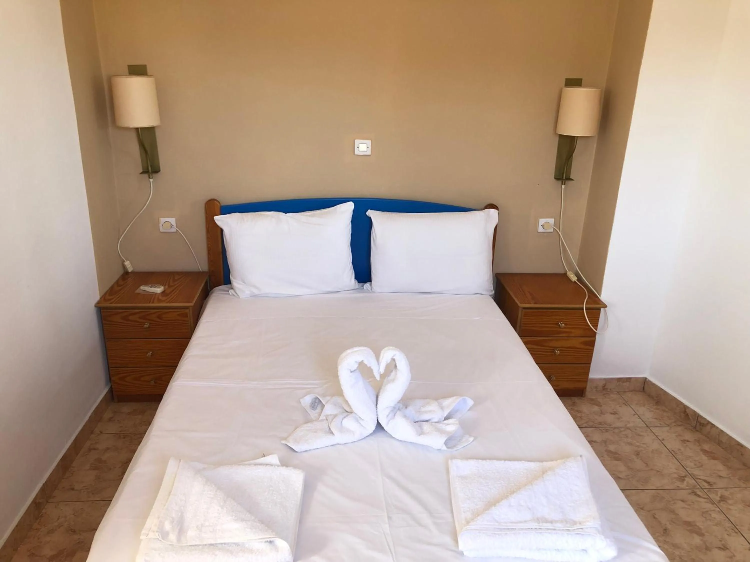 Bedroom, Bed in Anthoulis Studios