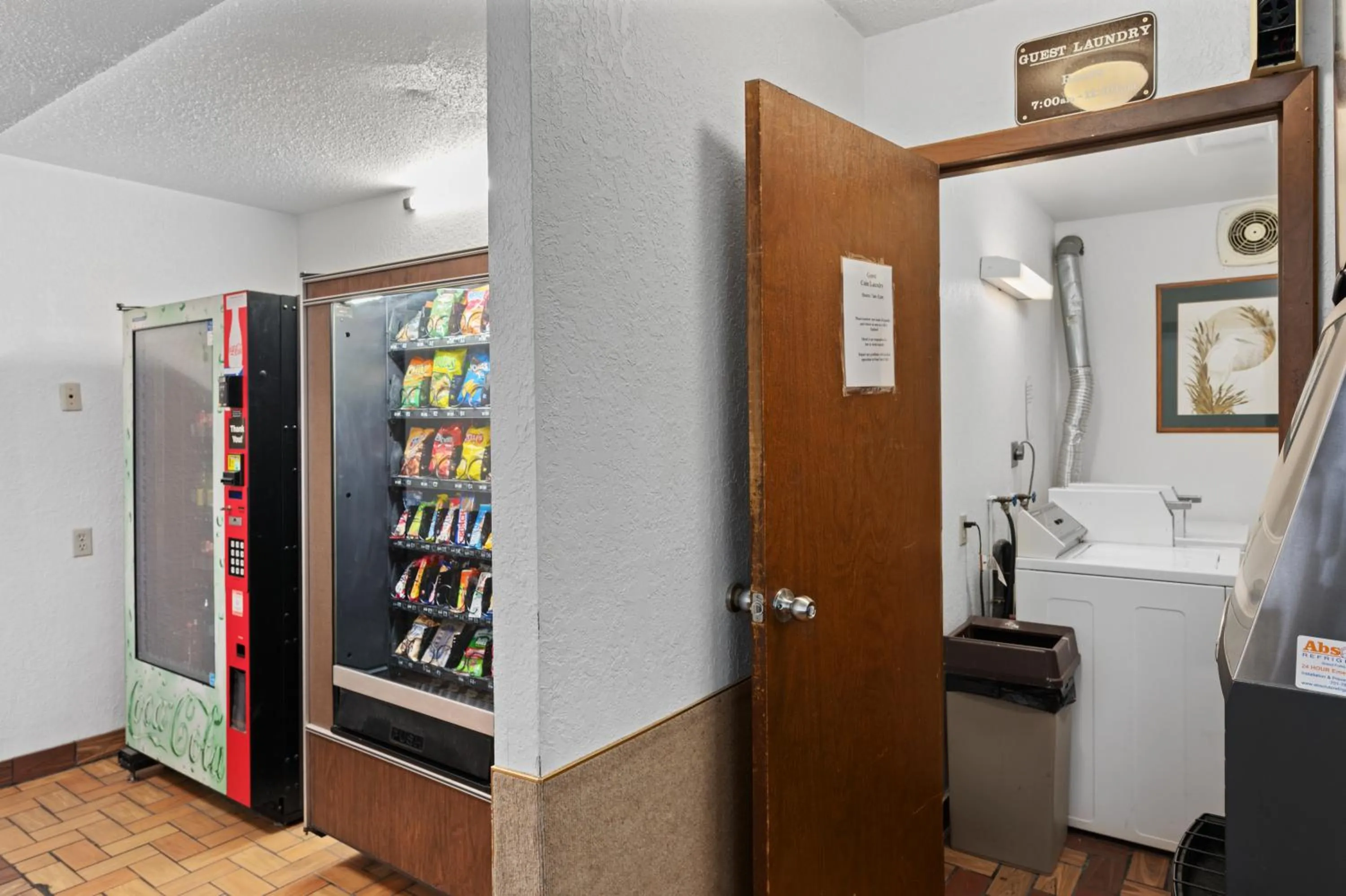 laundry in StayInn Grand Forks