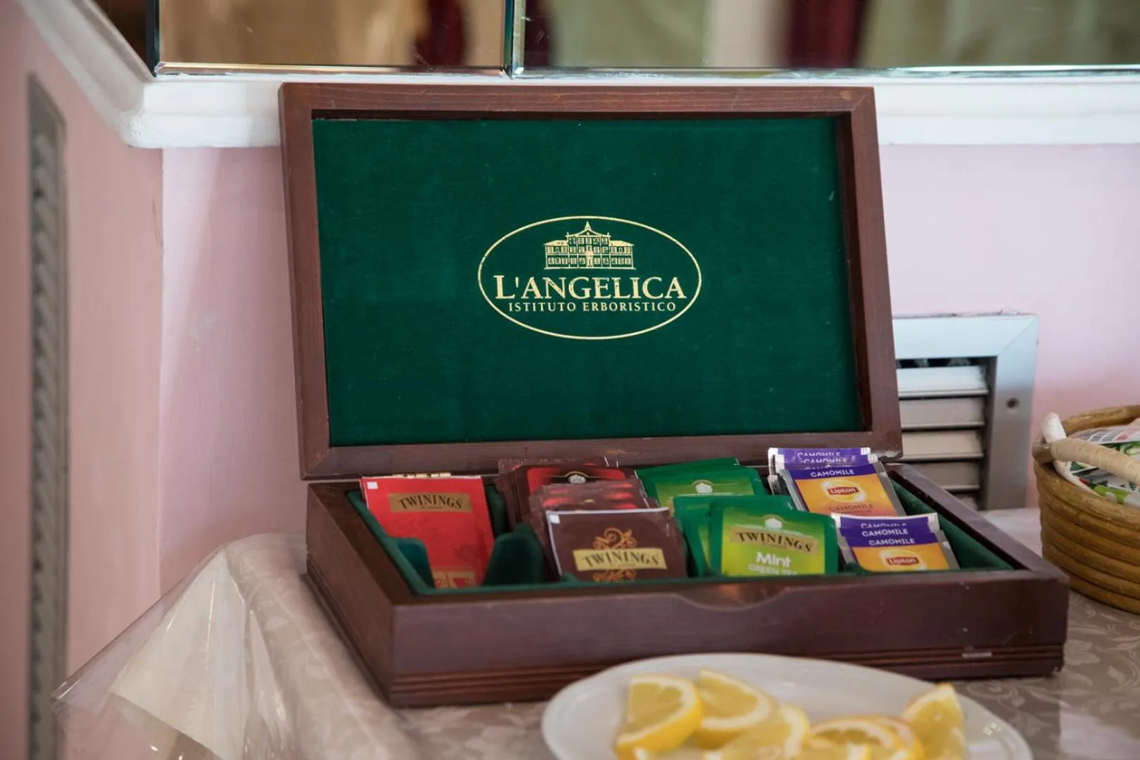 Non alcoholic drinks in Assinos Palace Hotel