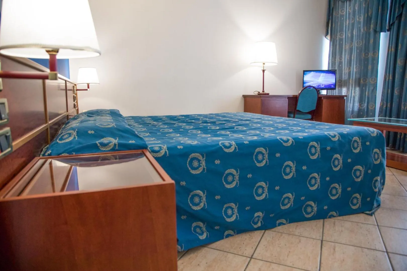 Bed in Assinos Palace Hotel