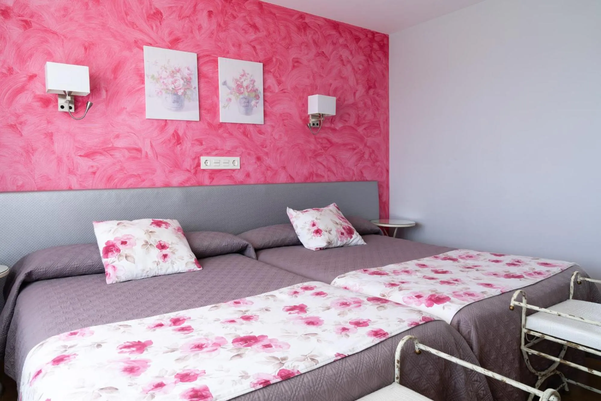 Bed in Hotel el Pinar