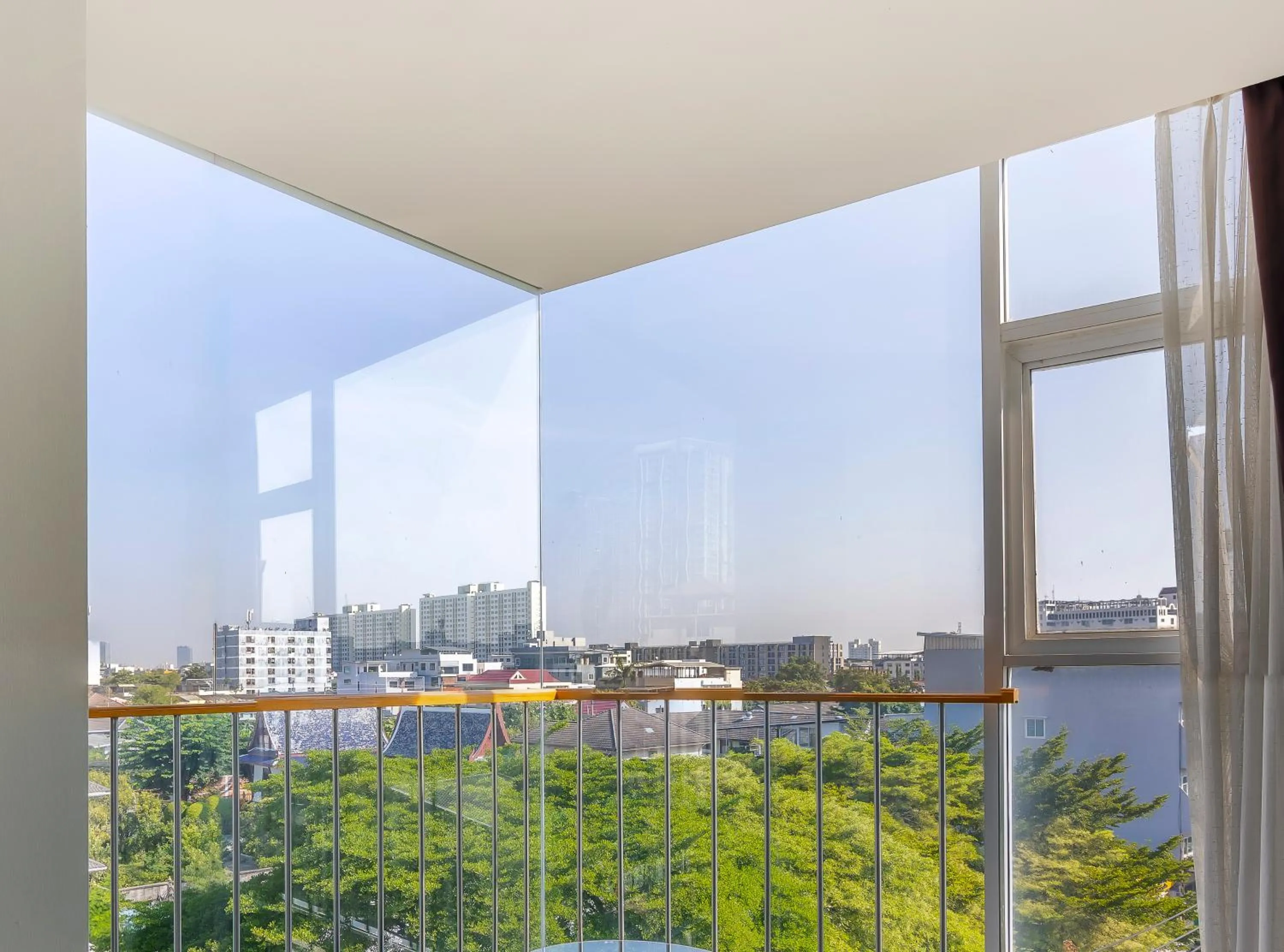 City view in GP House Express Sukhumvit 81