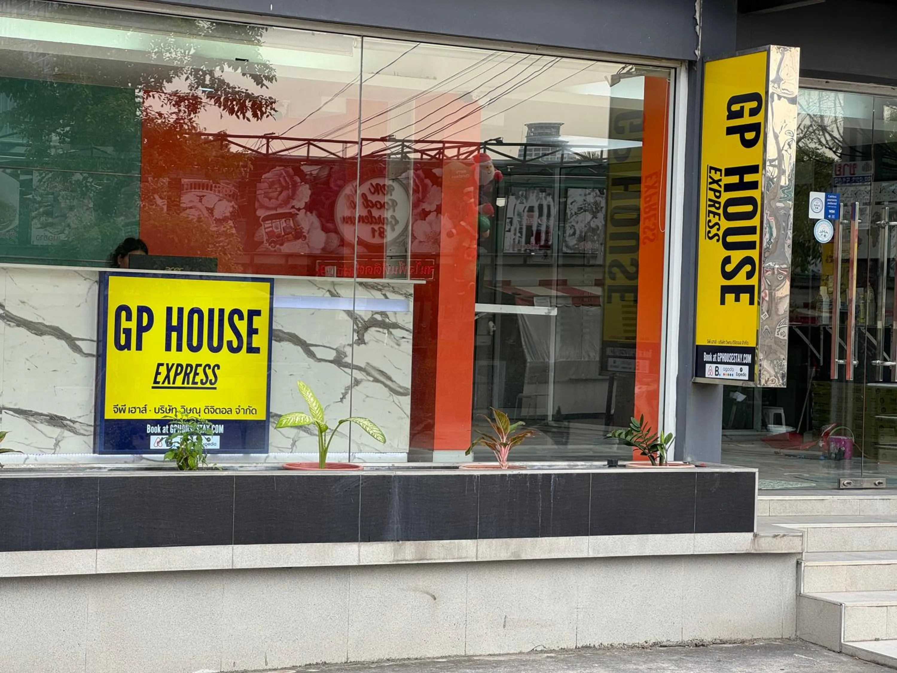 On site in GP House Express Sukhumvit 81