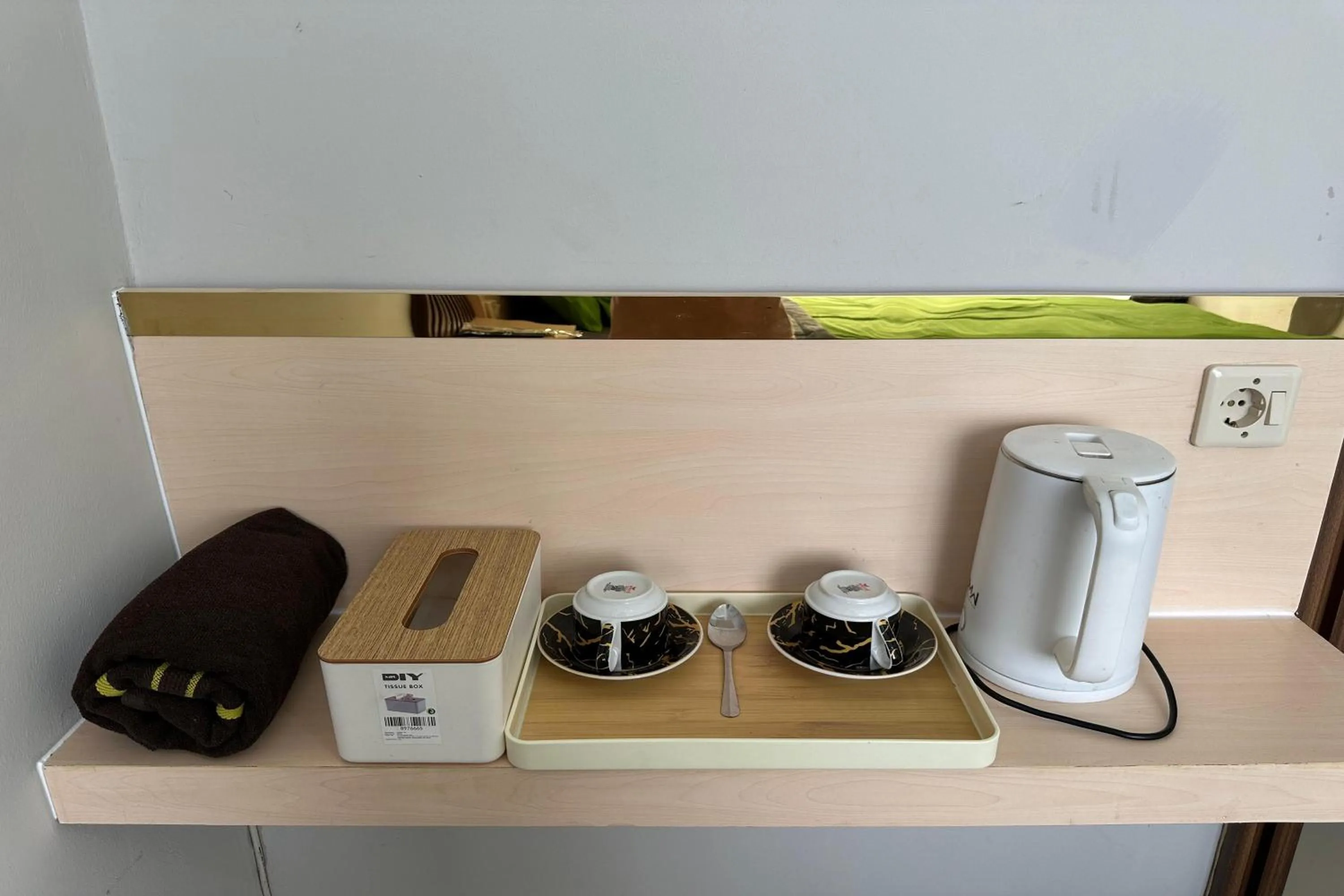 Coffee/tea facilities in Majestic Point Serpong by Nature