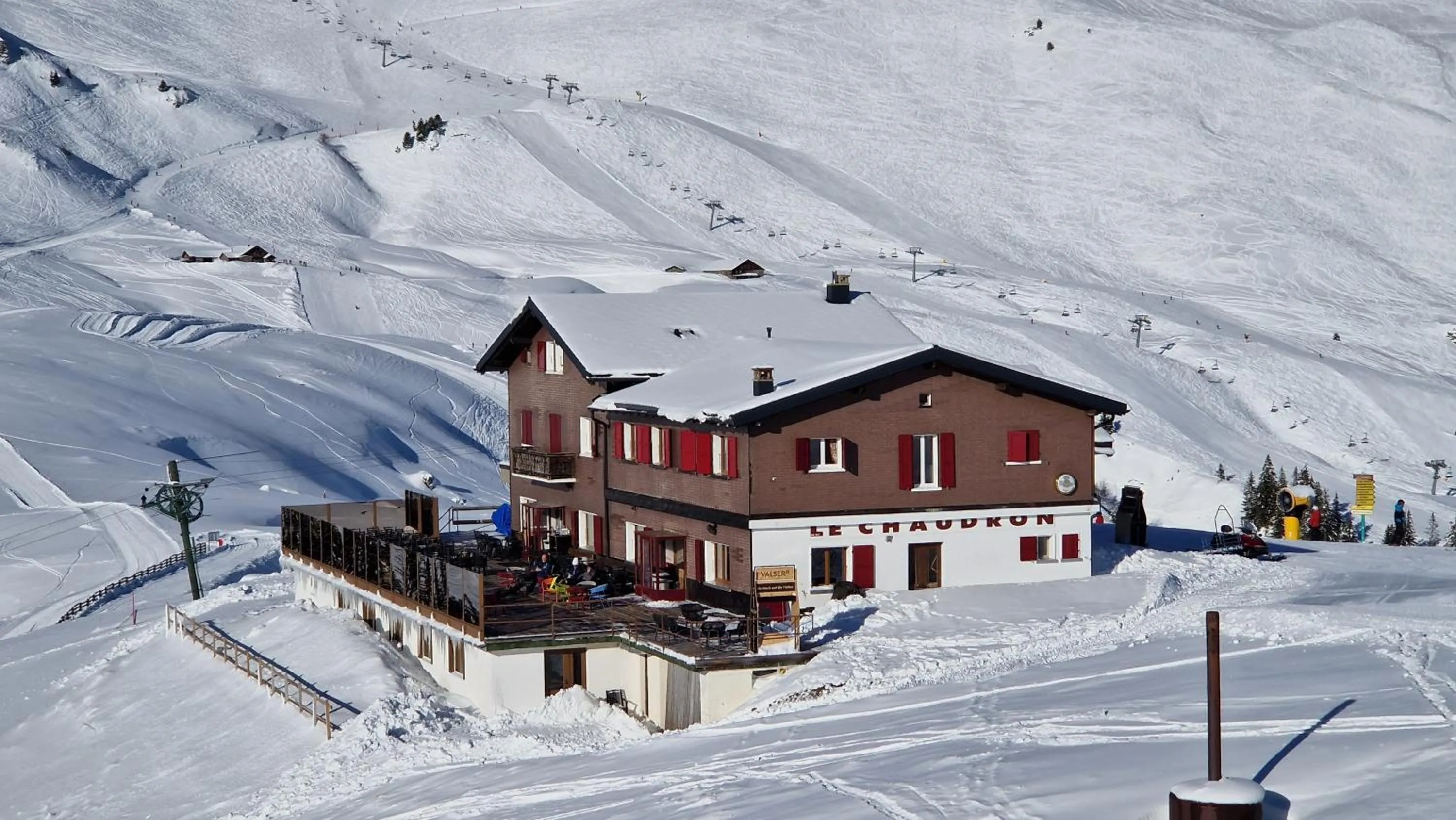 Hotel Le Chaudron Ski In Ski Out