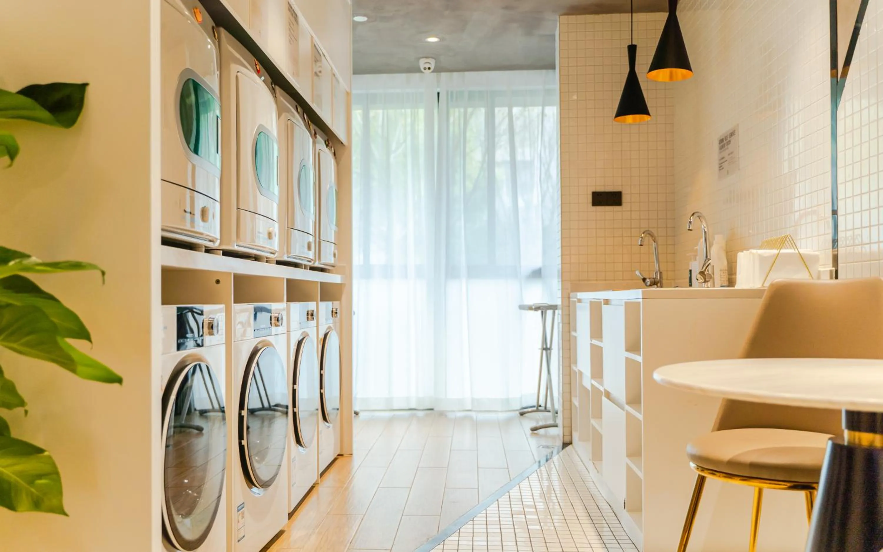 washing machine in Atour Hotel Hangzhou Xixi Vally Tianmushan Road