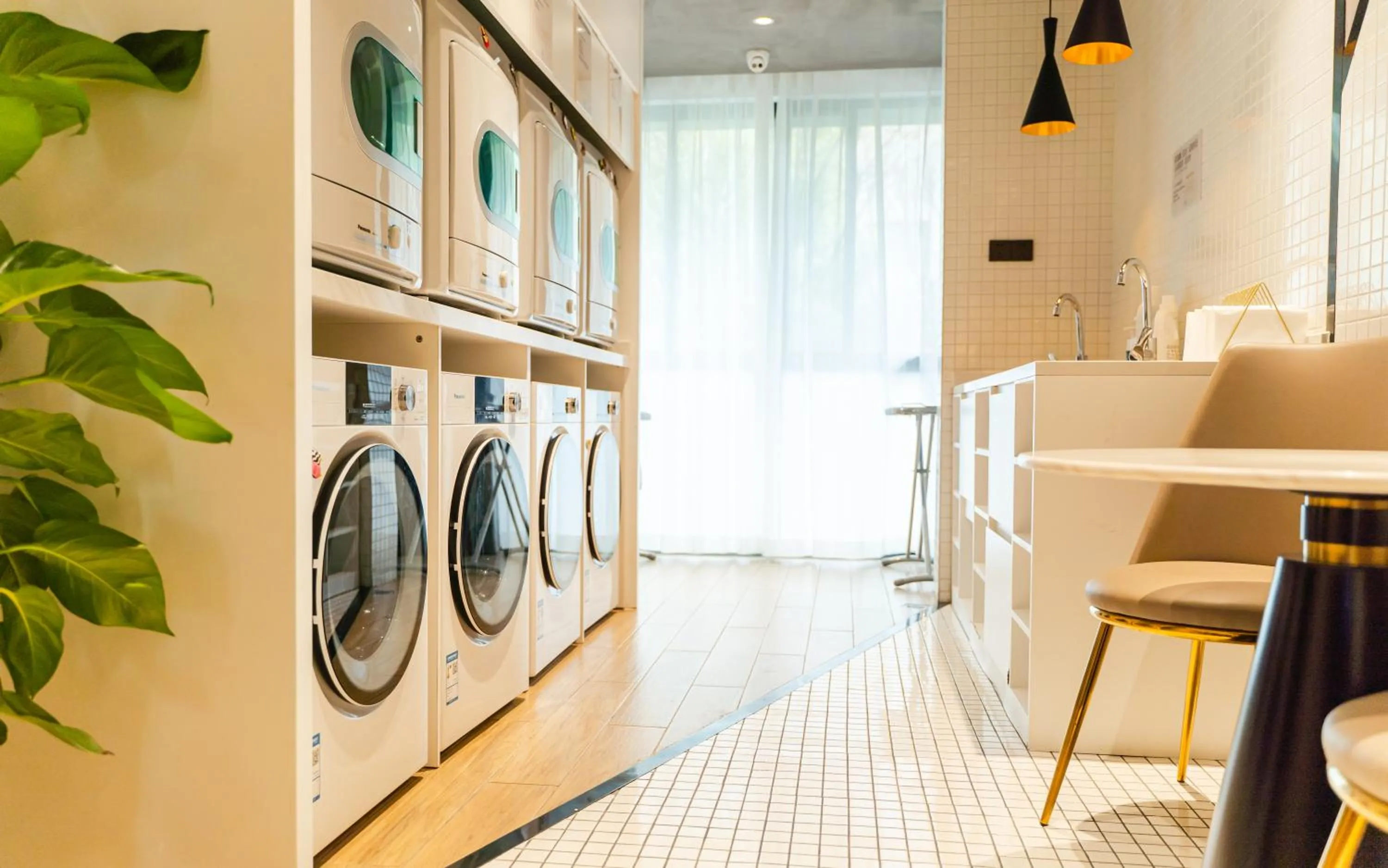 washing machine in Atour Hotel Hangzhou Xixi Vally Tianmushan Road