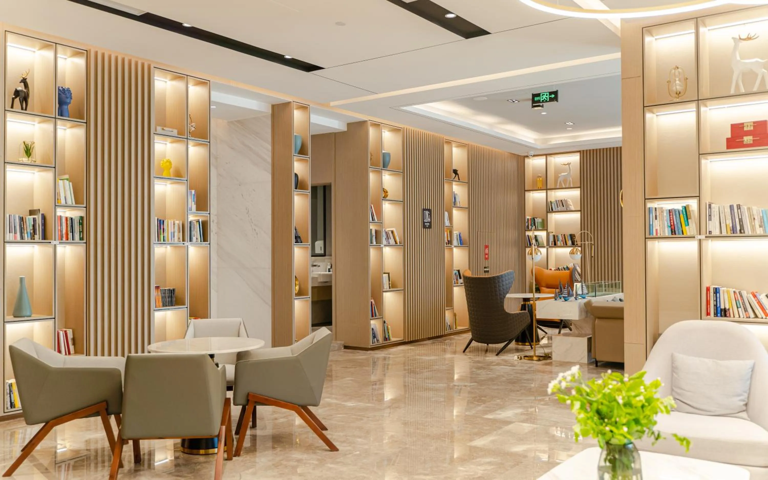 Seating area in Atour Hotel Hangzhou Xixi Vally Tianmushan Road